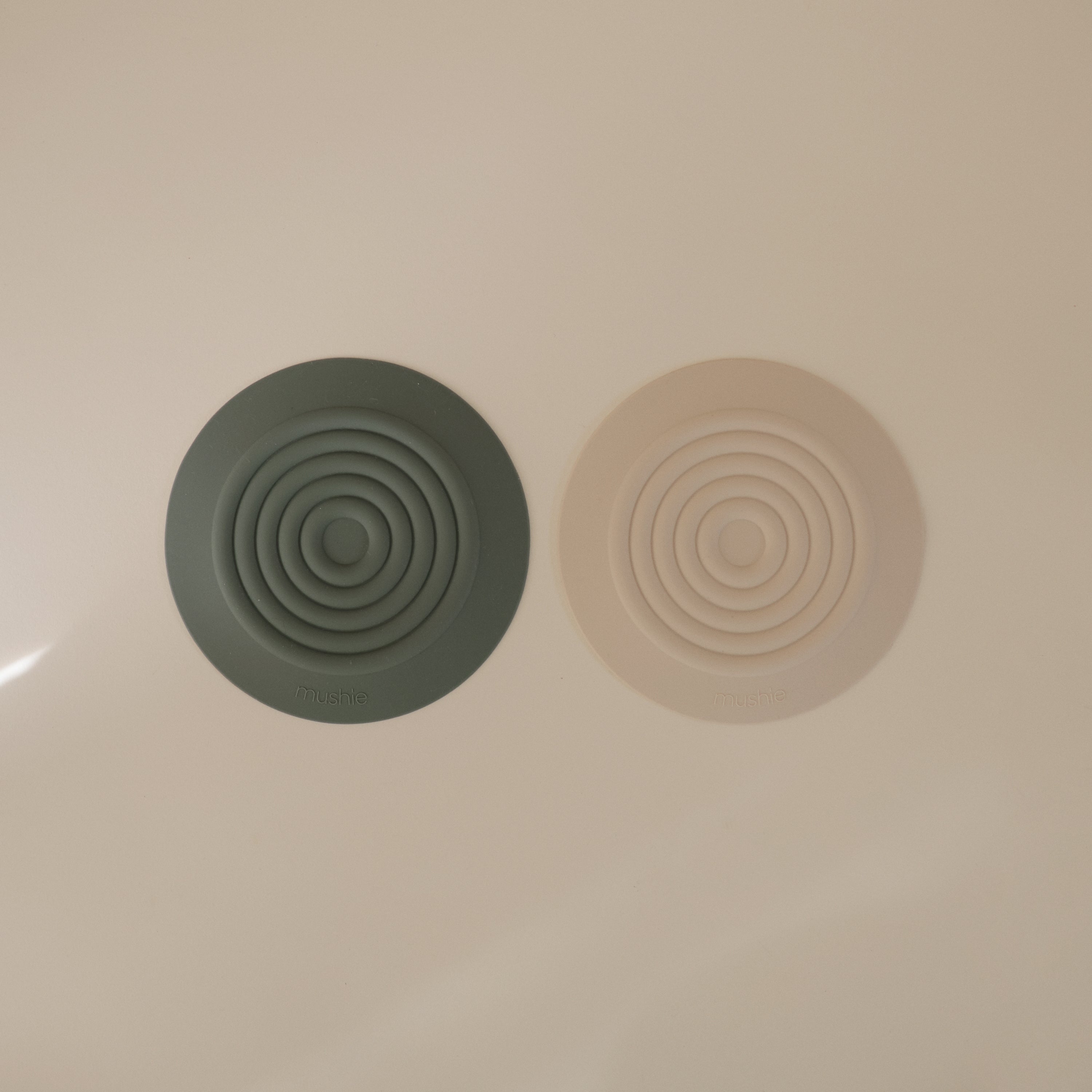 Silicone Drain Stopper {Drop Ship}