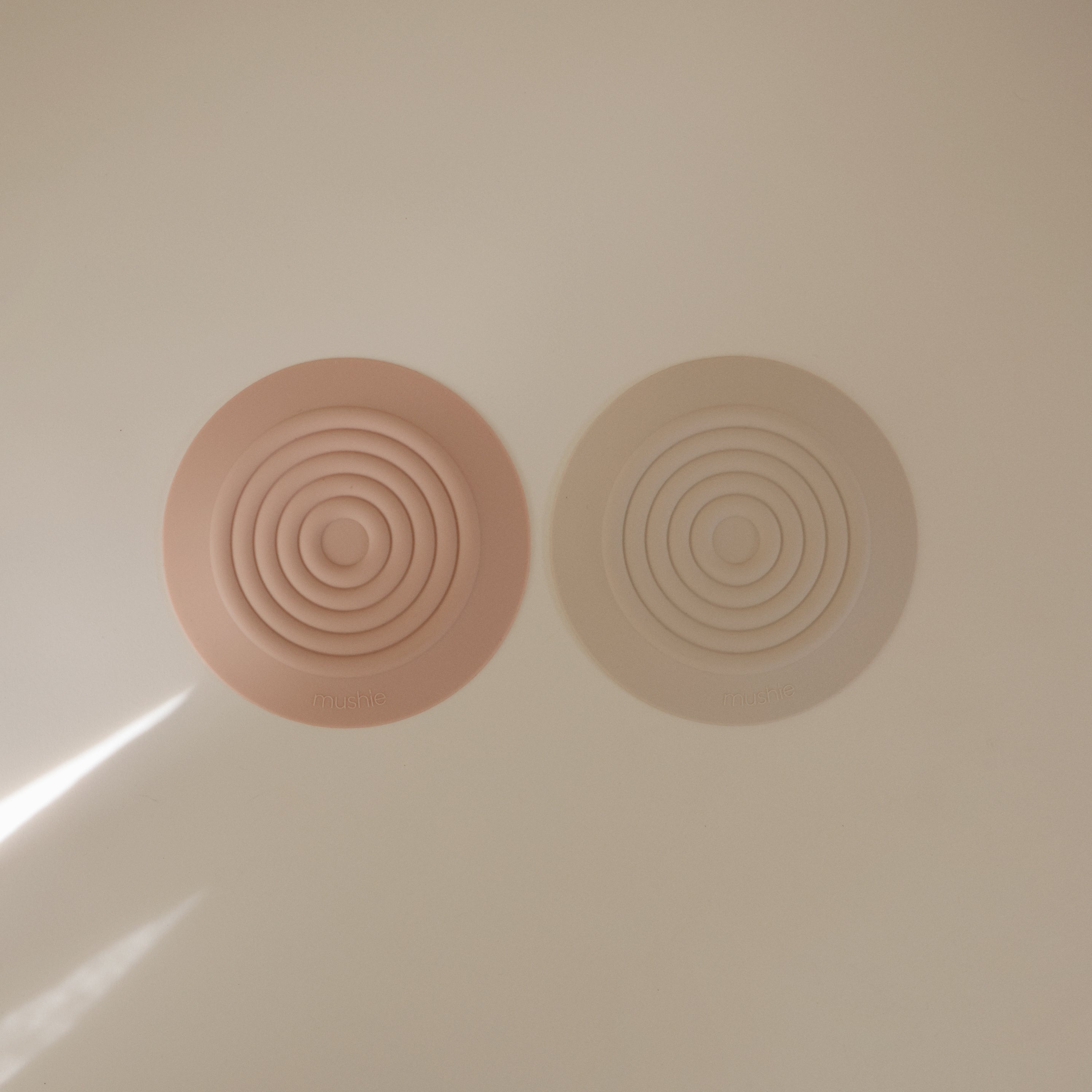 Silicone Drain Stopper {Drop Ship}