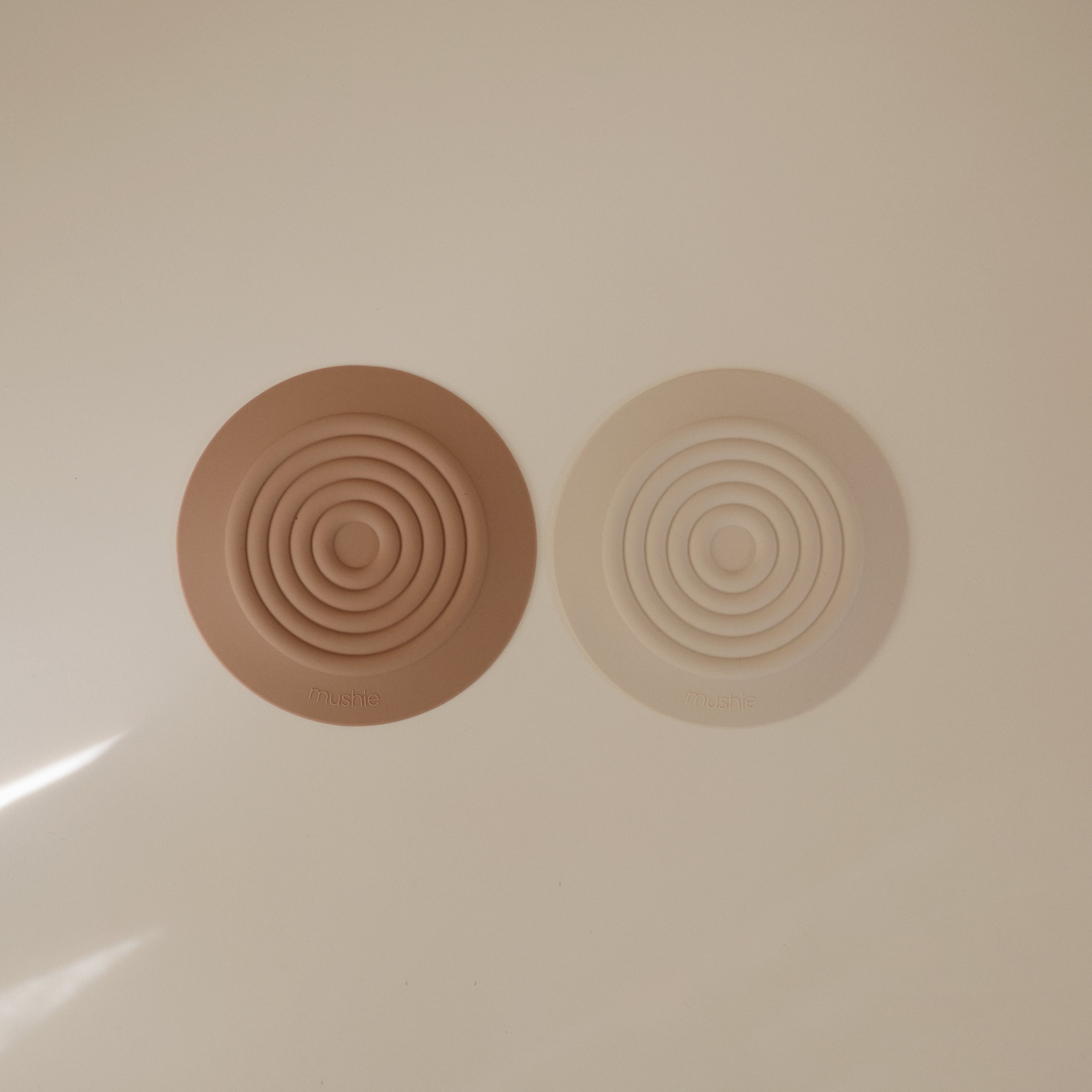 Silicone Drain Stopper {Drop Ship}