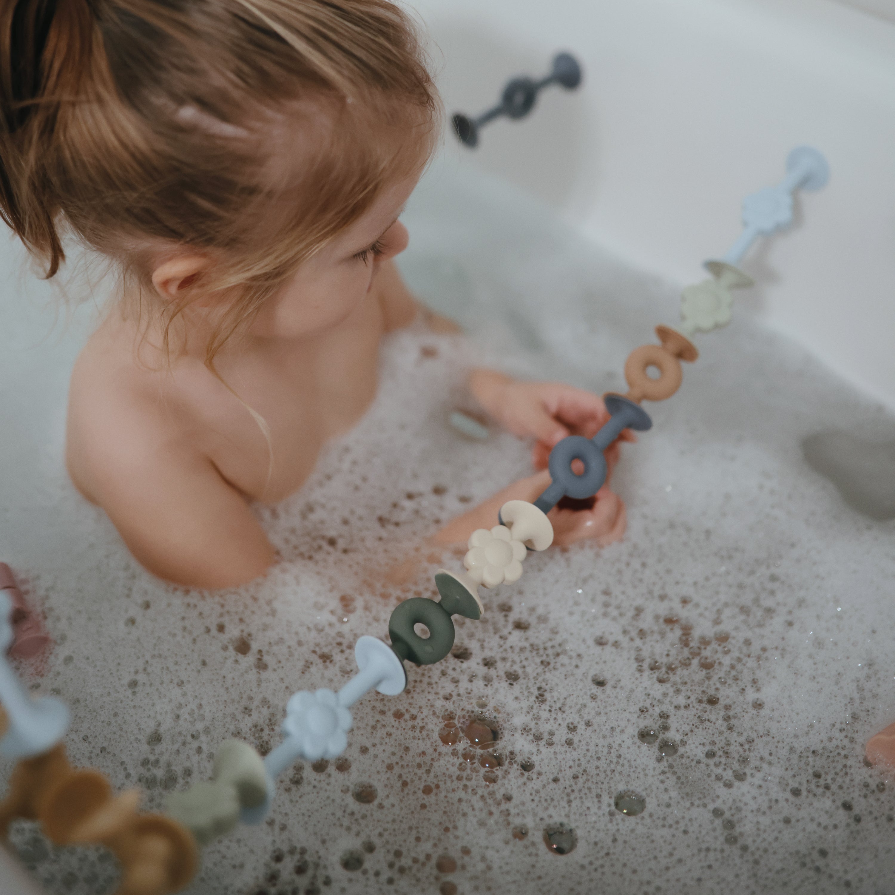 Daisy Silicone Suction Builders {Drop Ship}