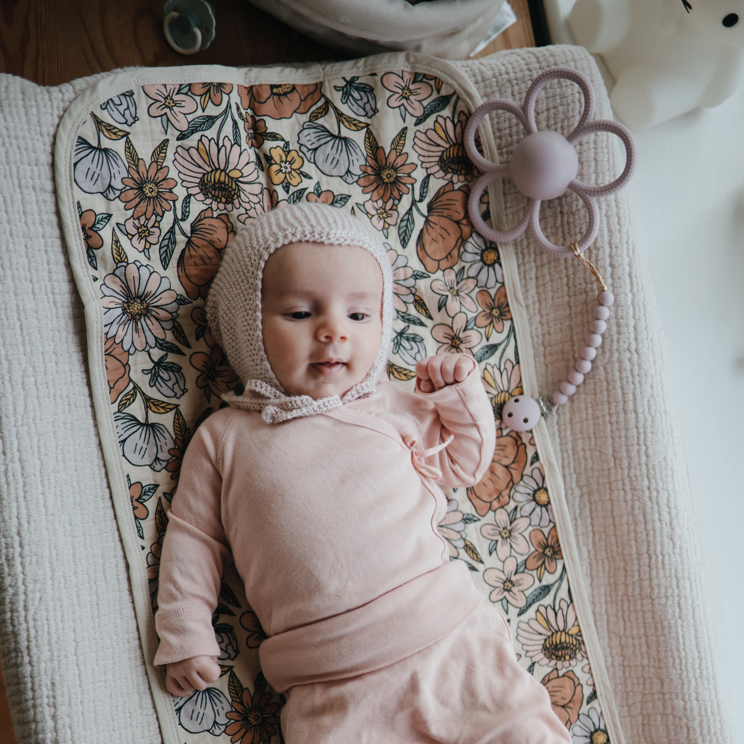 Silicone Pacifier Clip | Hera {Drop Ship}