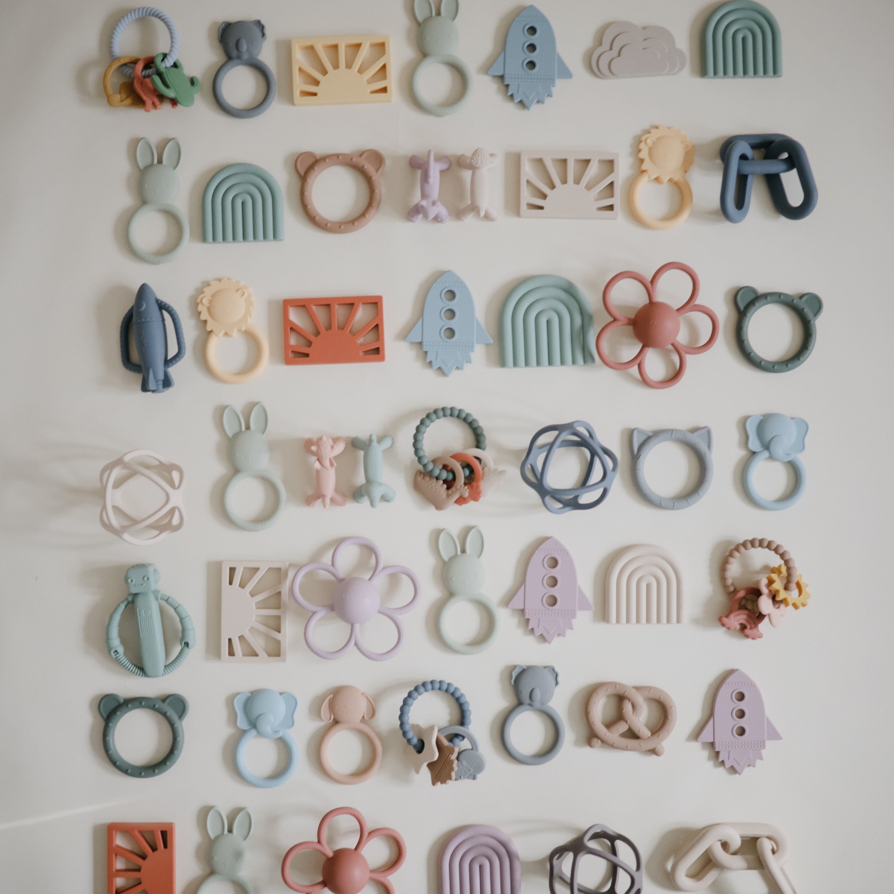 Cat Figurine Teether {Drop Ship}