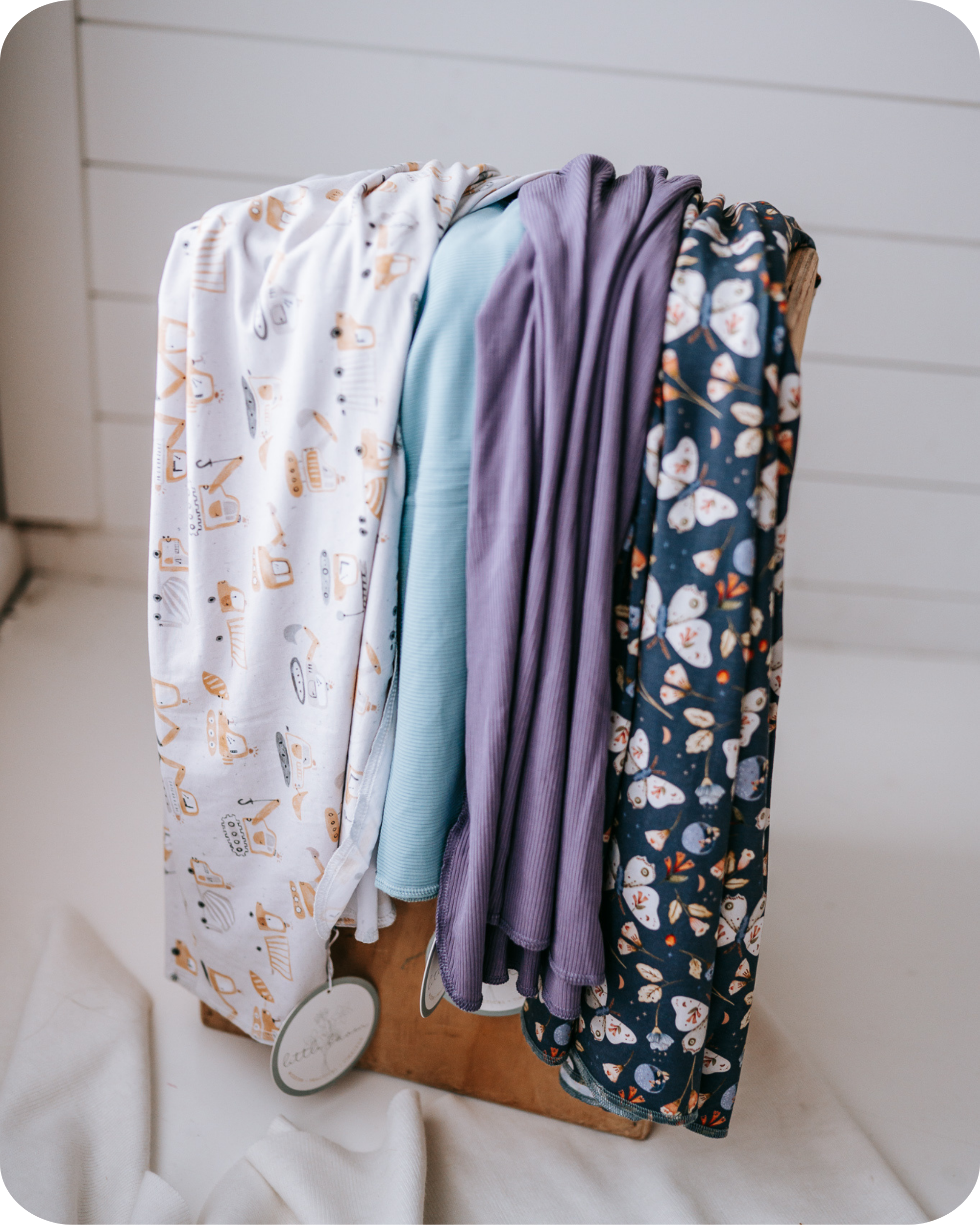 Brisk - (Snuggle Swaddle) - PRESALE