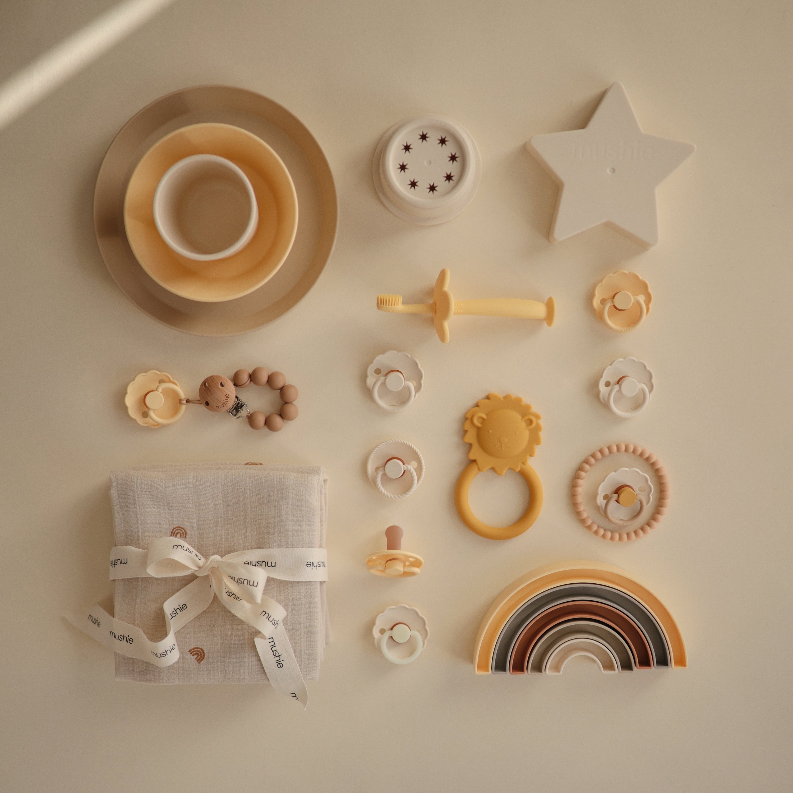 Round Dinnerware Plates {Drop Ship}