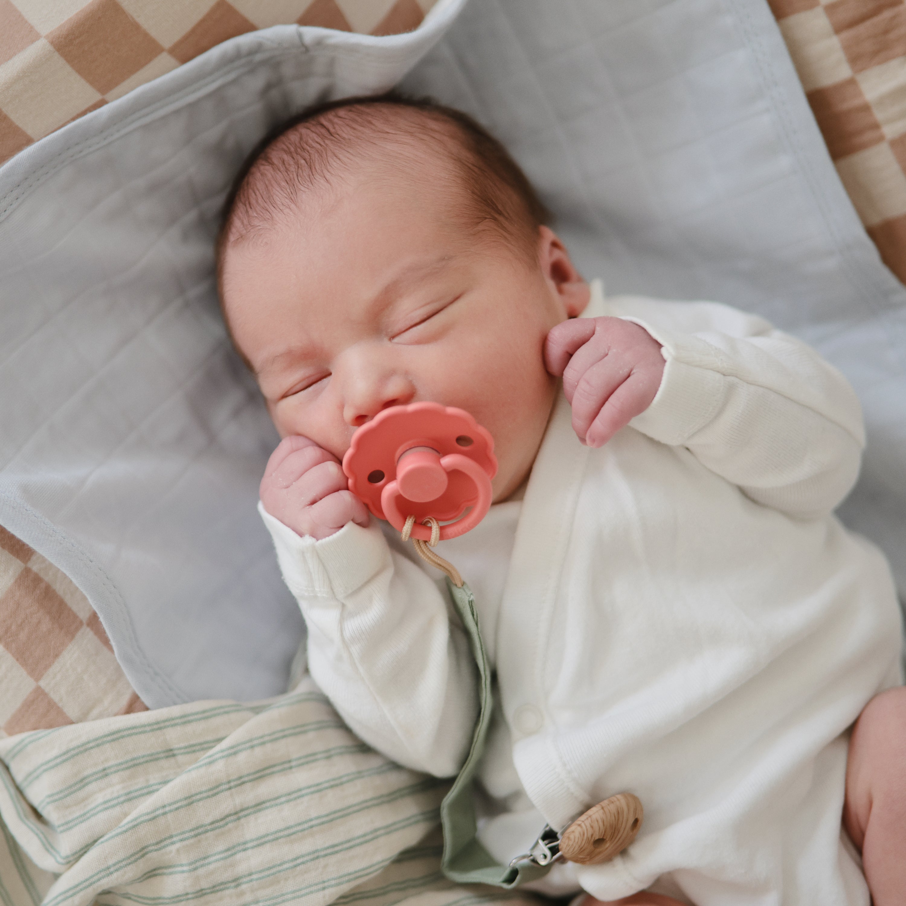 FRIGG Silicone Pacifier 4-Pack {Drop Ship}