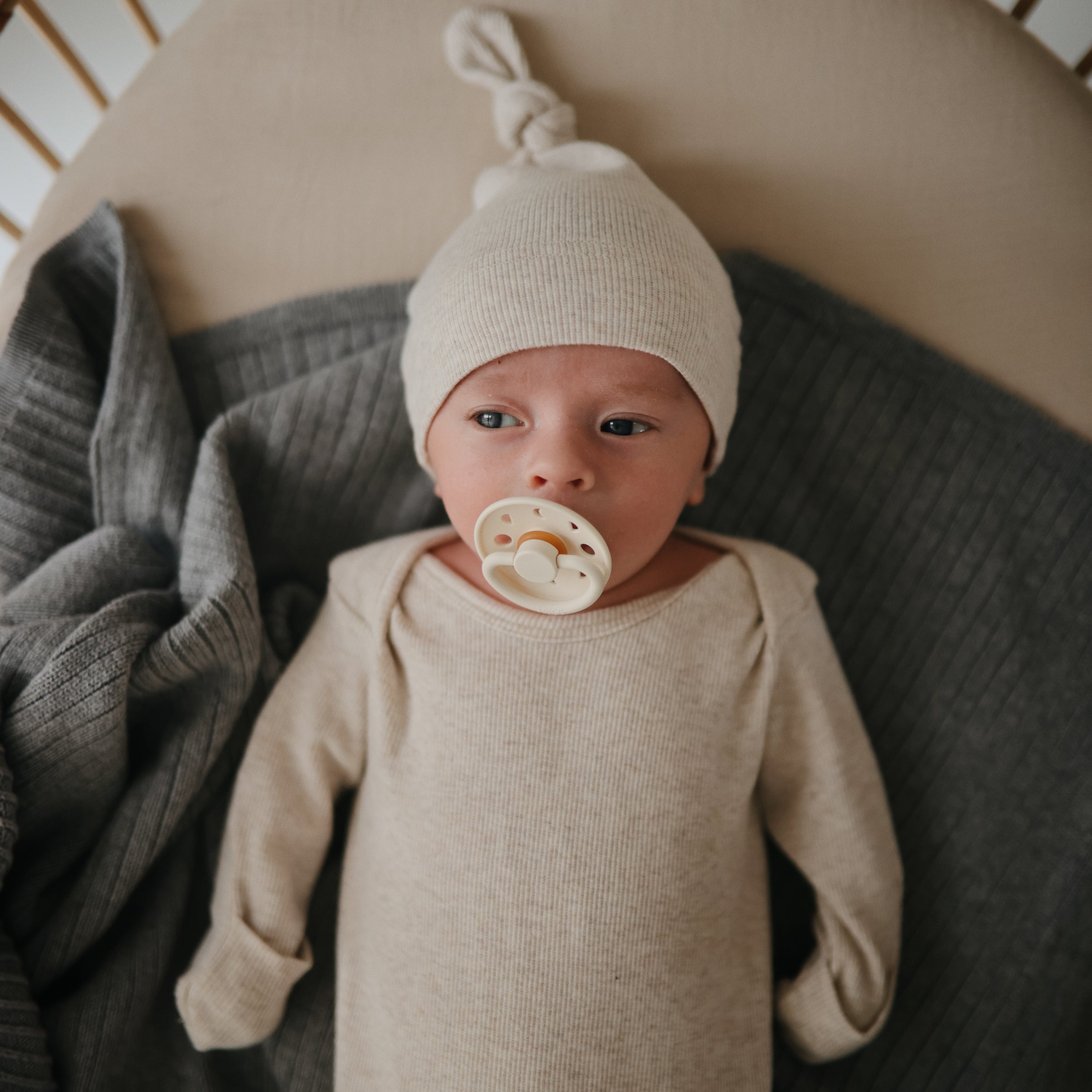 FRIGG Moon Natural Rubber Pacifier 2-Pack {Drop Ship}