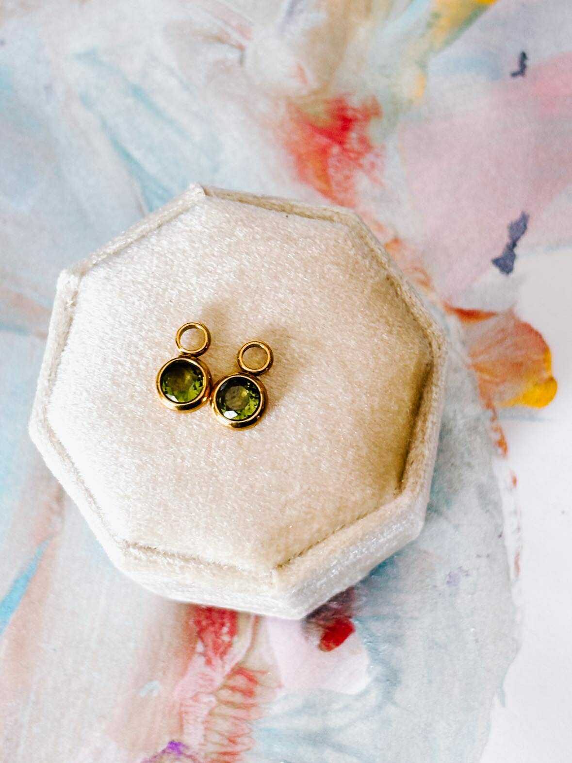 Peridot Halo - (Charms)