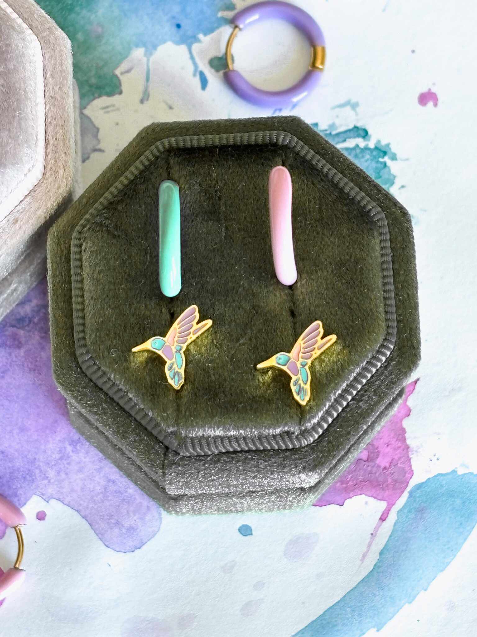 Hummingbird Paradise - (Screw Back Studs)