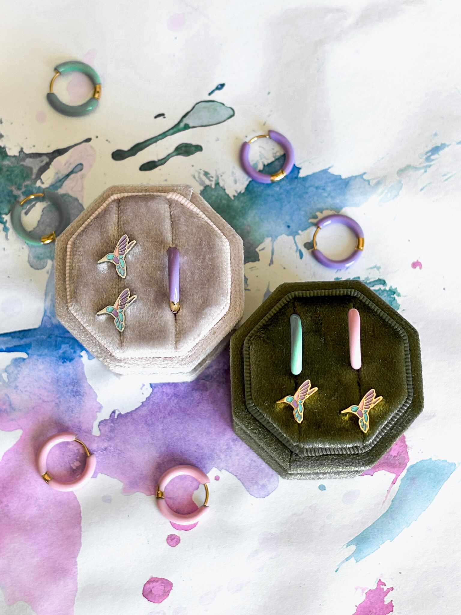 Hummingbird Paradise - (Screw Back Studs)