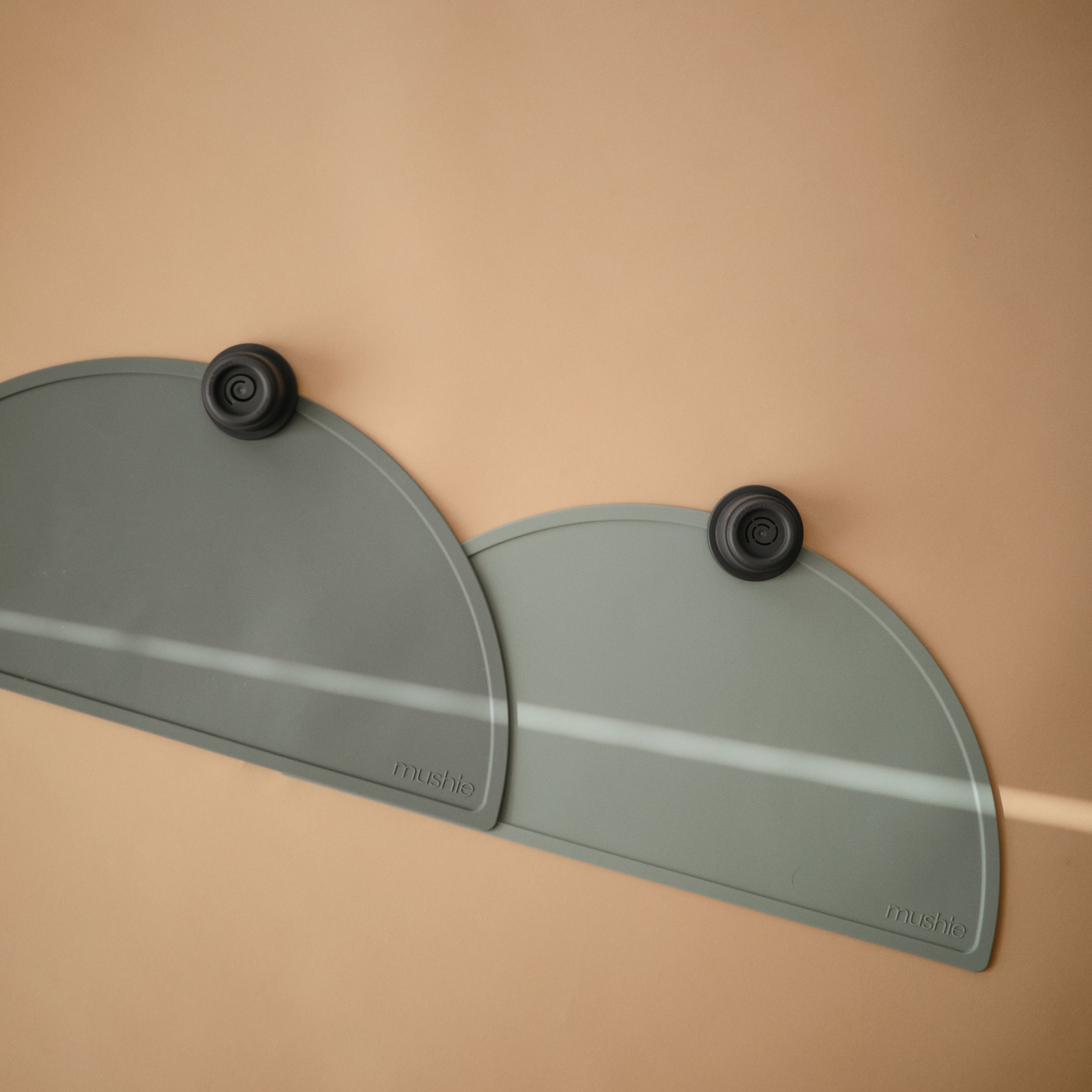 Silicone Placemat {Drop Ship}