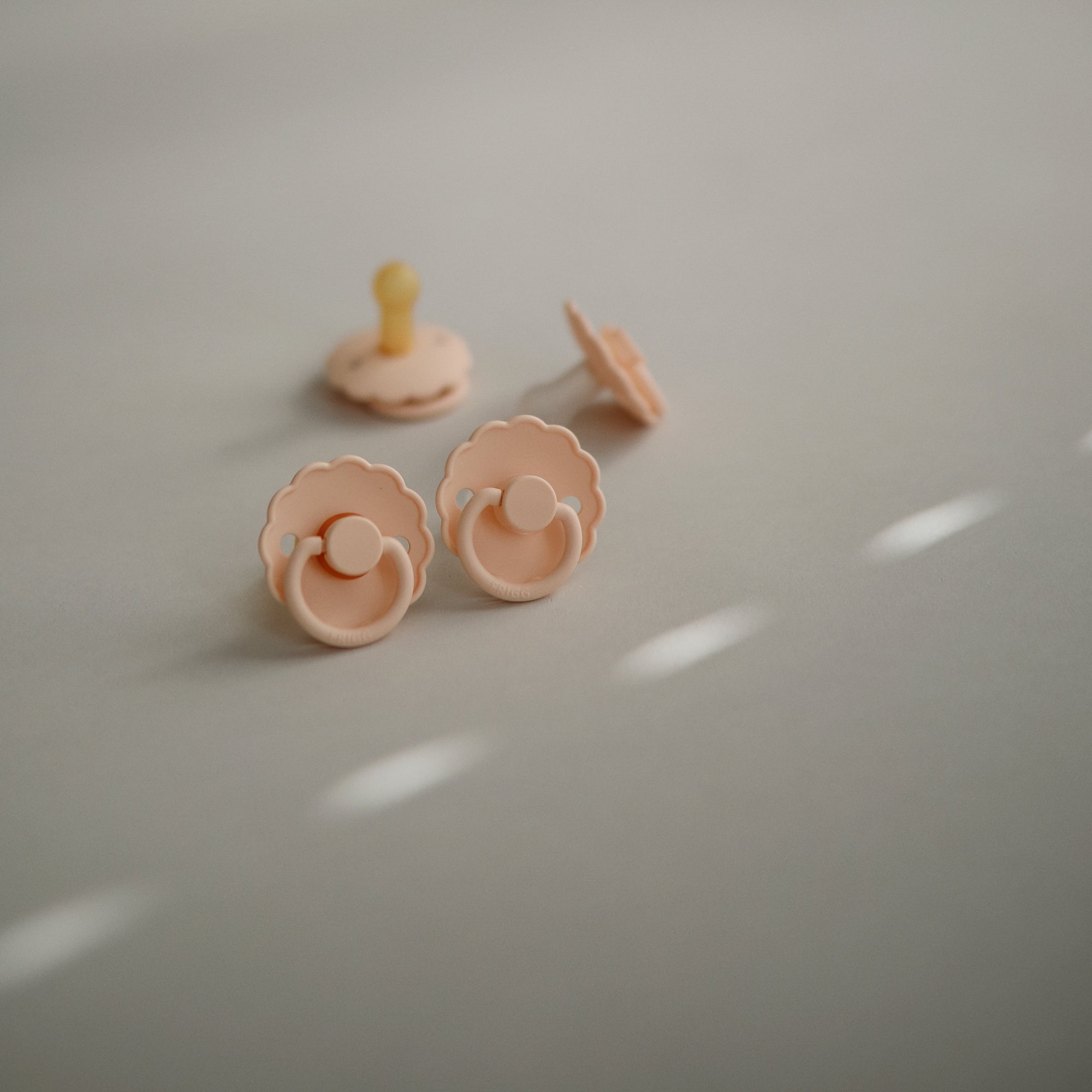 FRIGG Daisy Silicone Pacifier 2-Pack {Drop Ship}