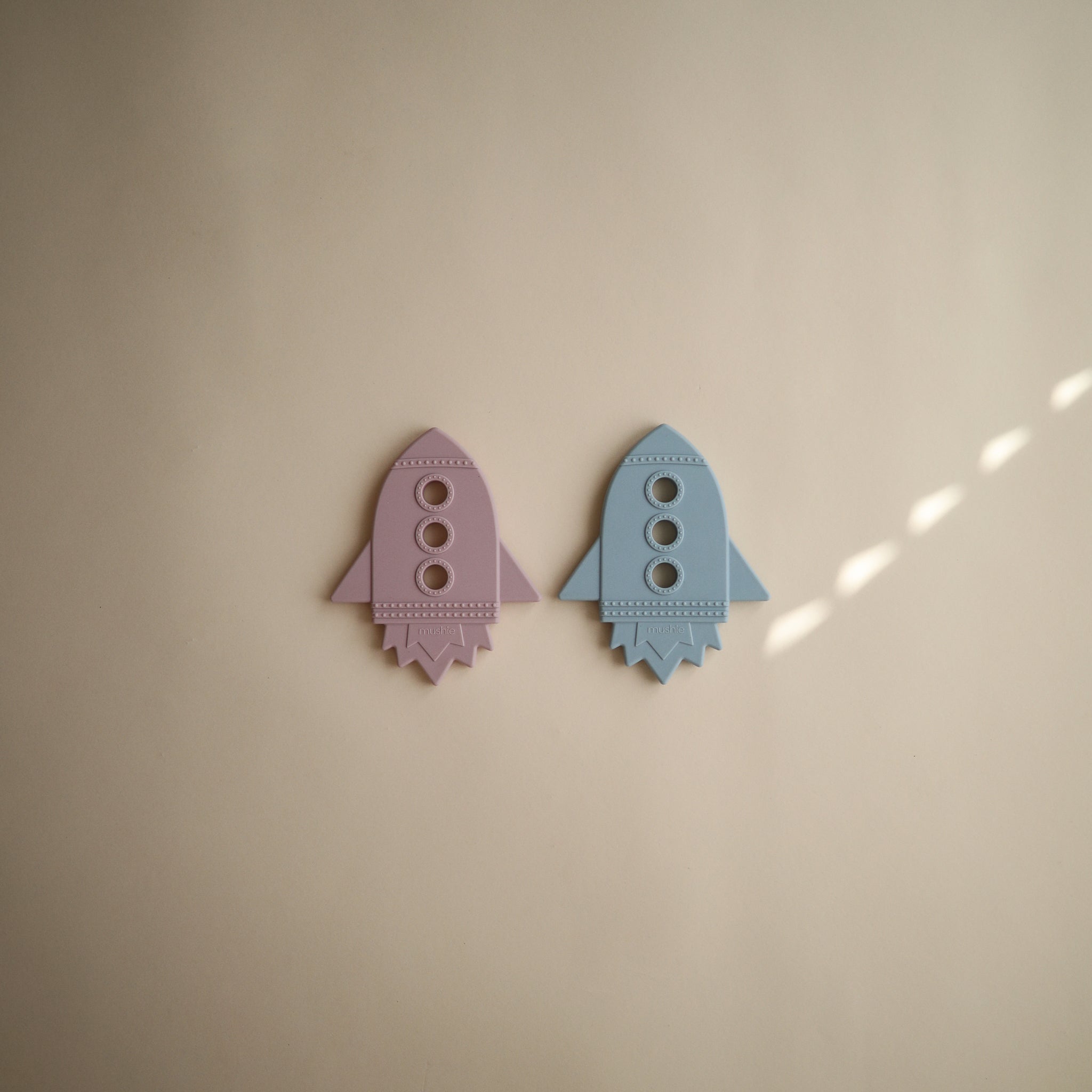 Rocket Teether {Drop Ship}