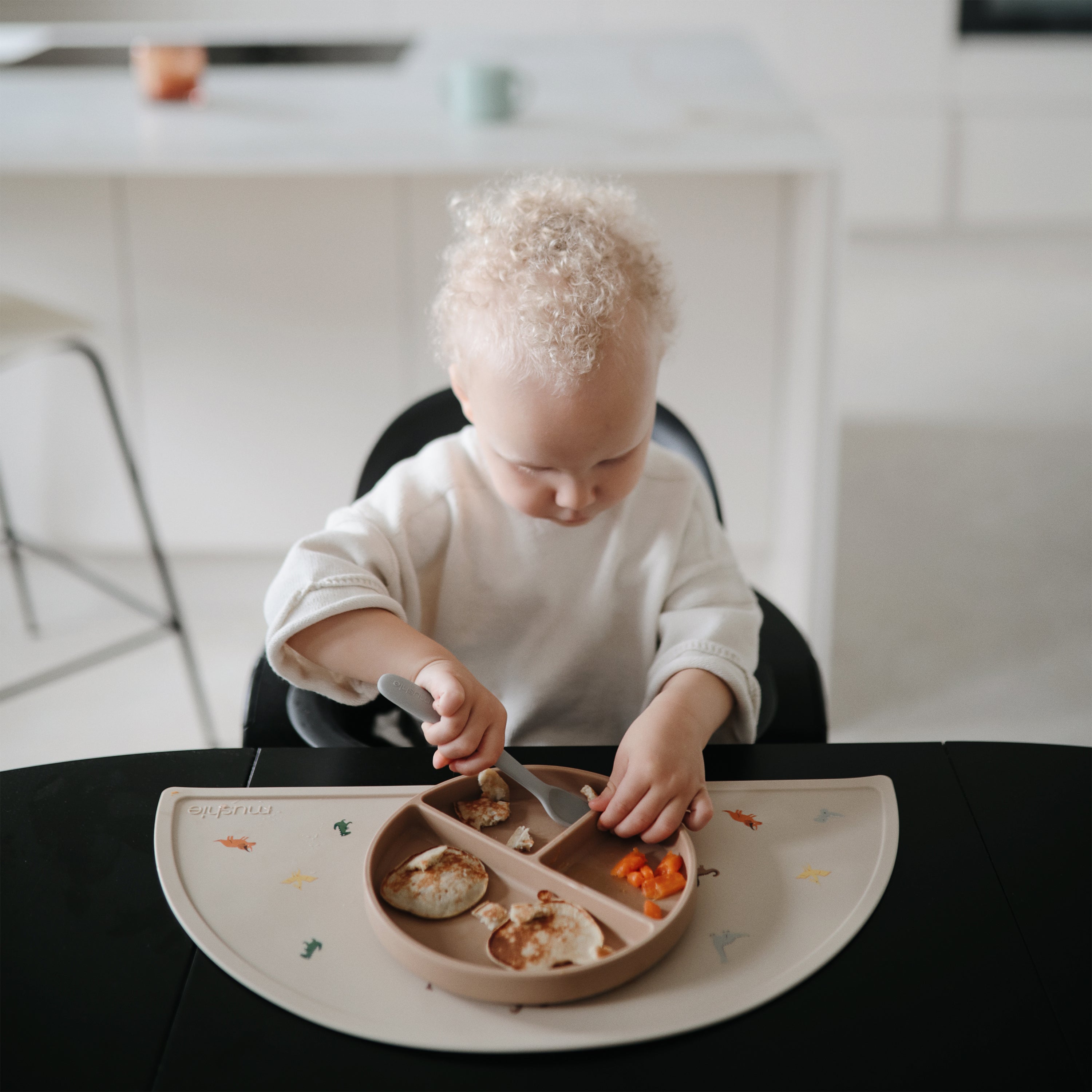 Silicone Placemat {Drop Ship}