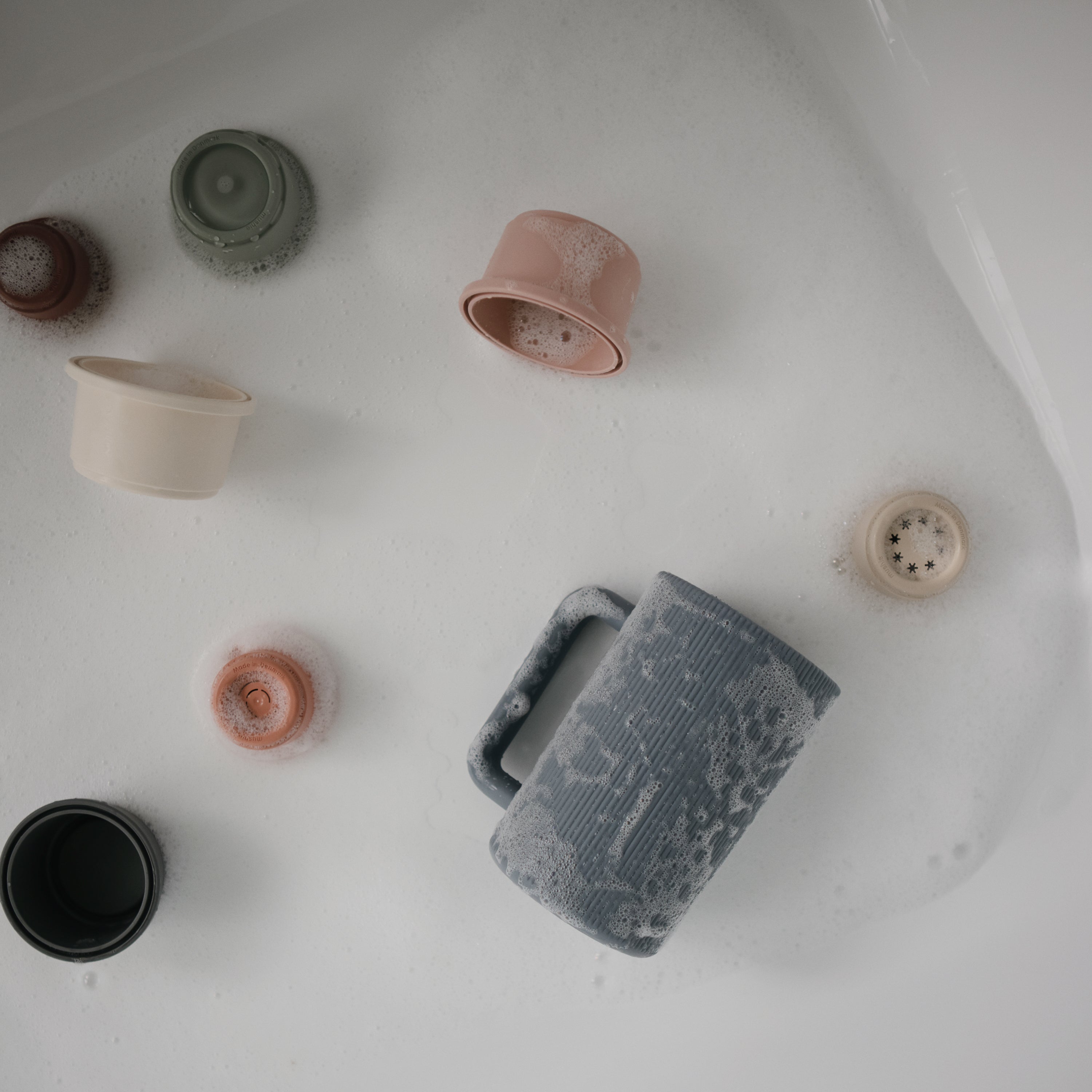 Bath Rinse Cup {Drop Ship}