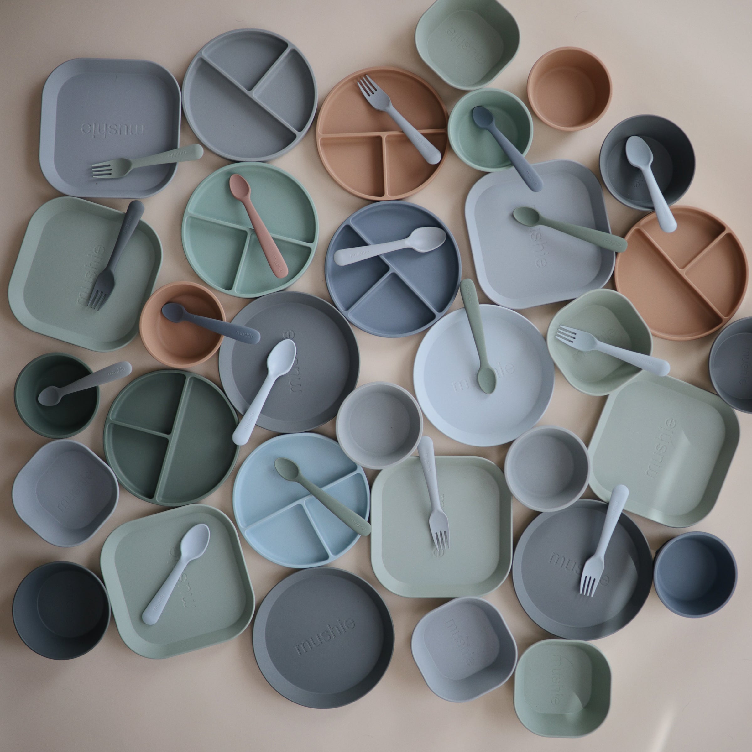 Square Dinnerware Plates {Drop Ship}