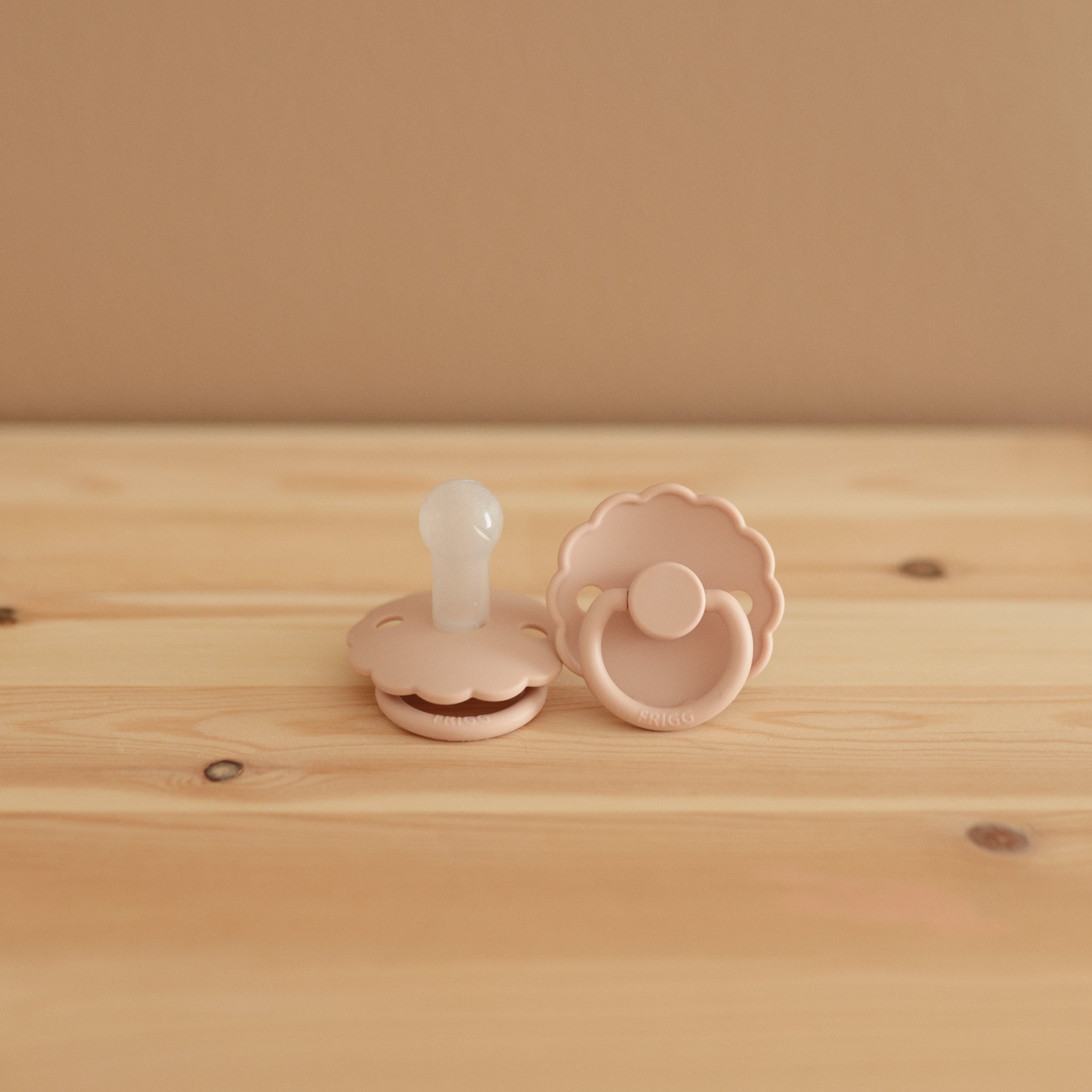 FRIGG Daisy Silicone Pacifier 2-Pack {Drop Ship}