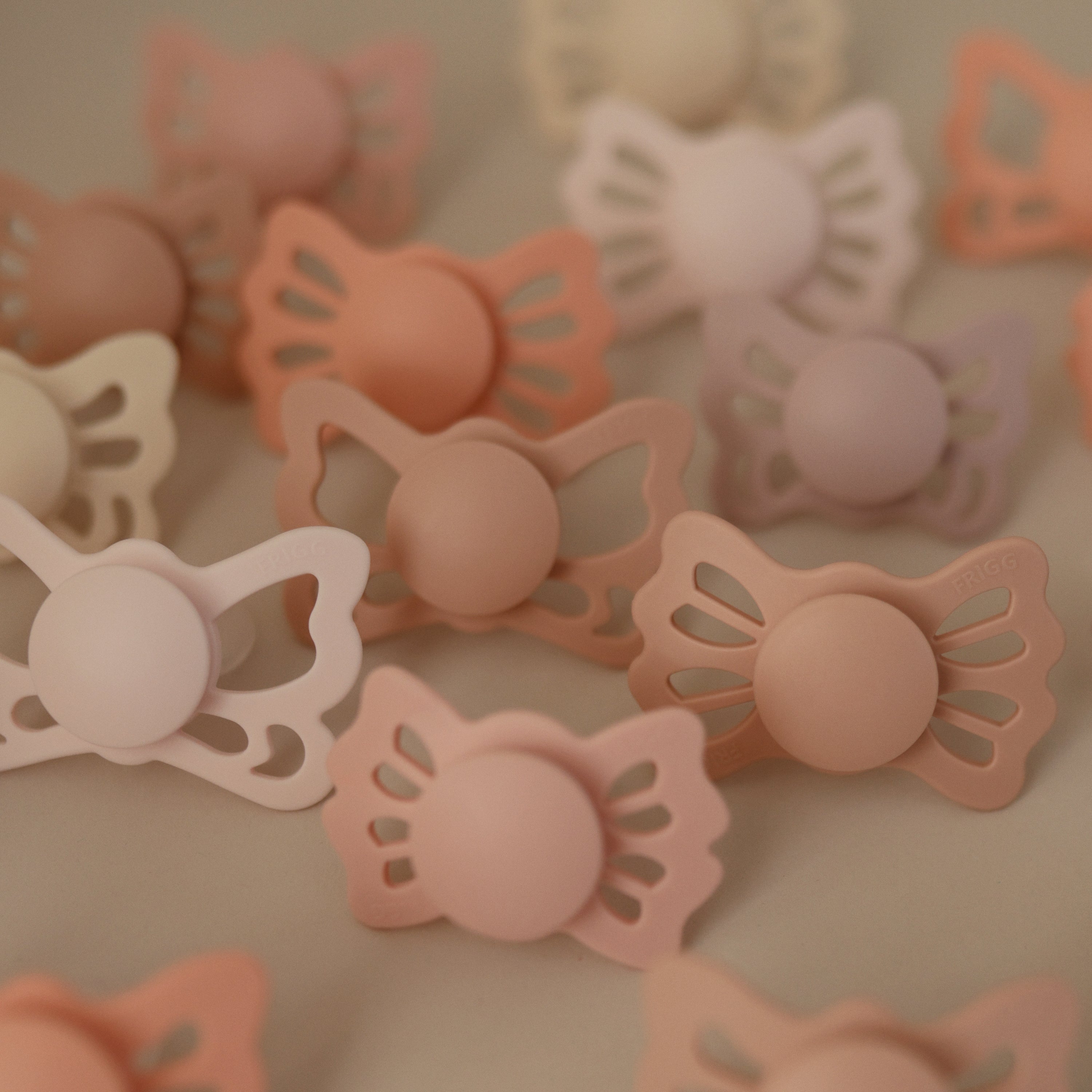 FRIGG Lucky Symmetrical Silicone Pacifier 2-Pack (0-6 Months) {Drop Ship}