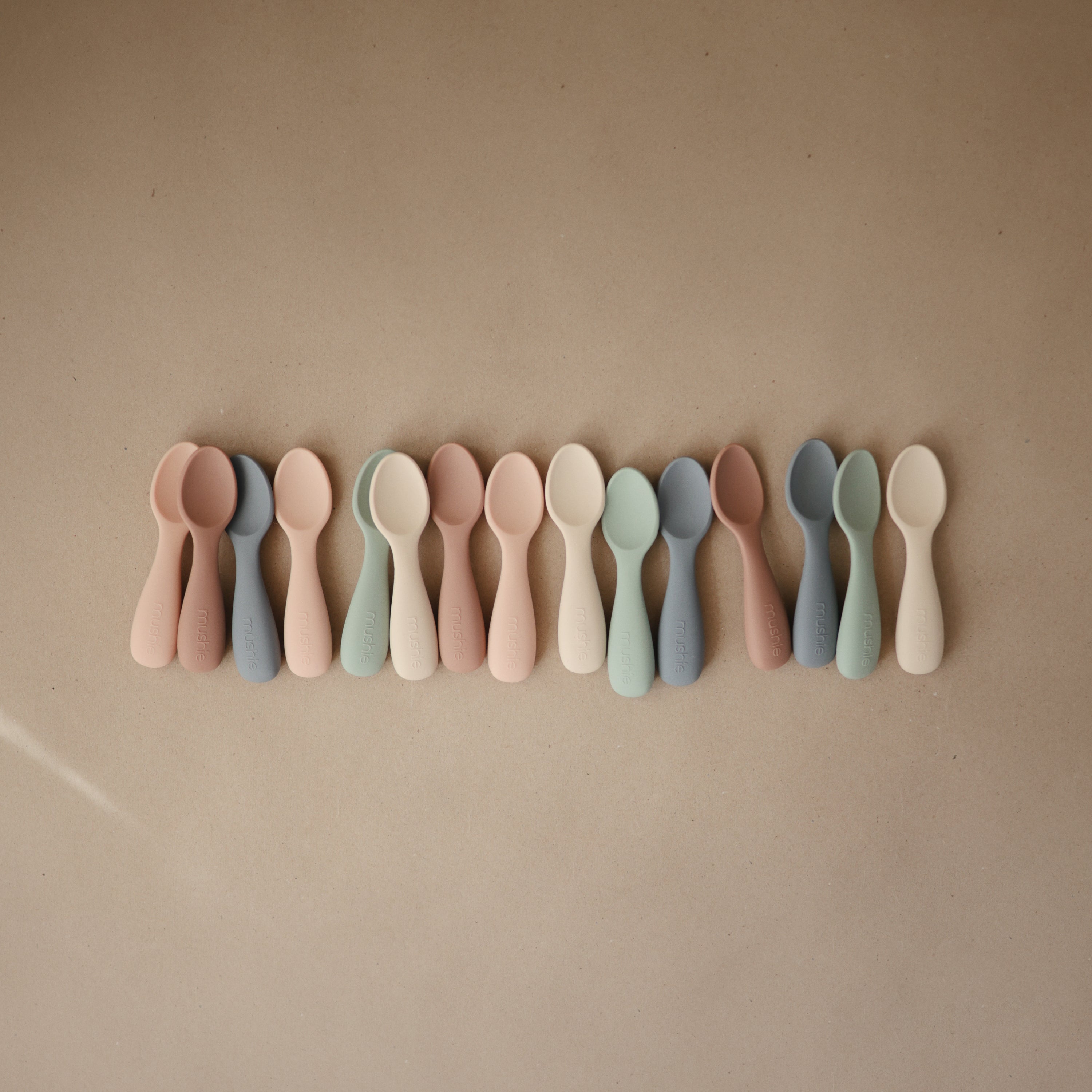 Silicone Toddler Starter Spoons {Drop Ship}