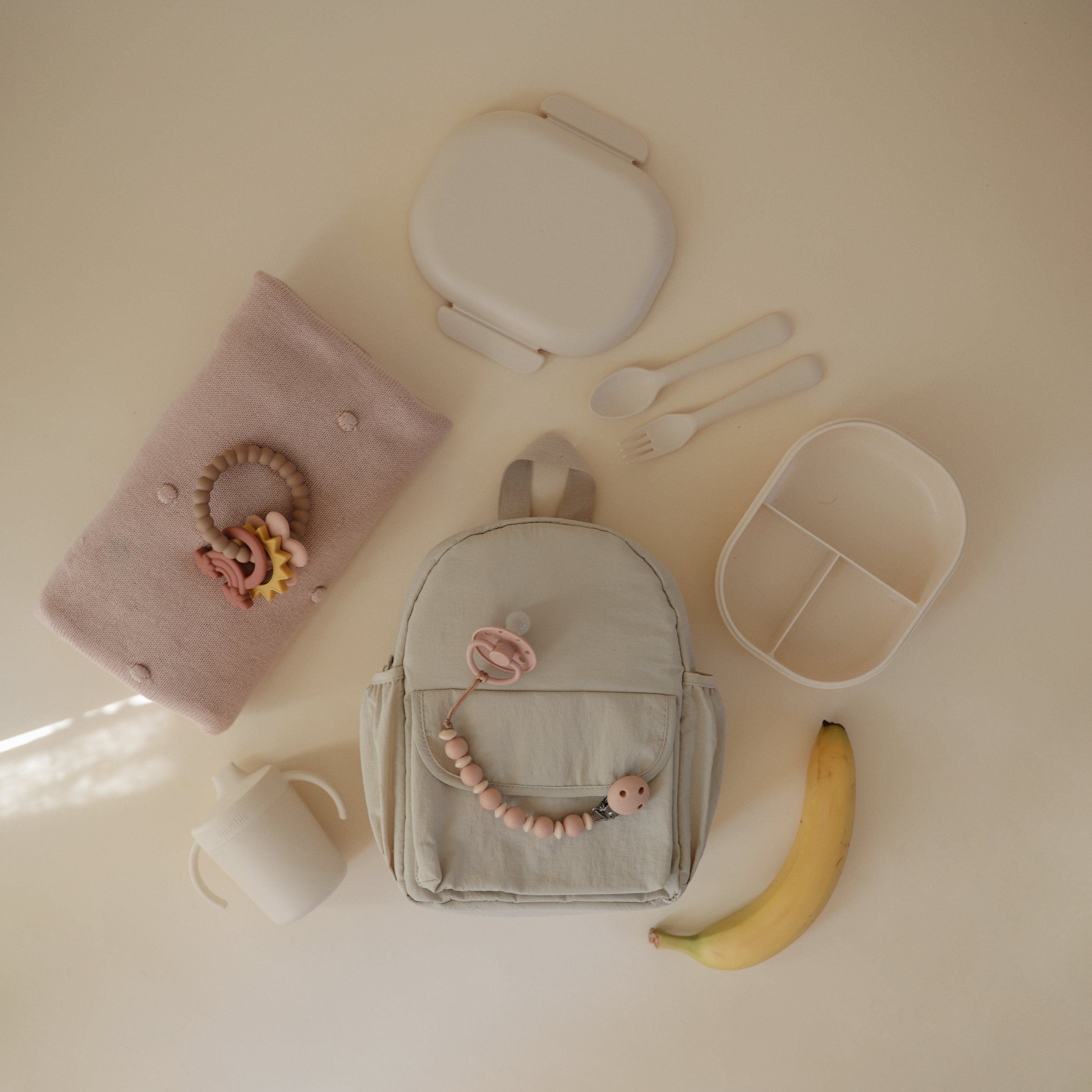Silicone Pacifier Clip | Luna {Drop Ship}
