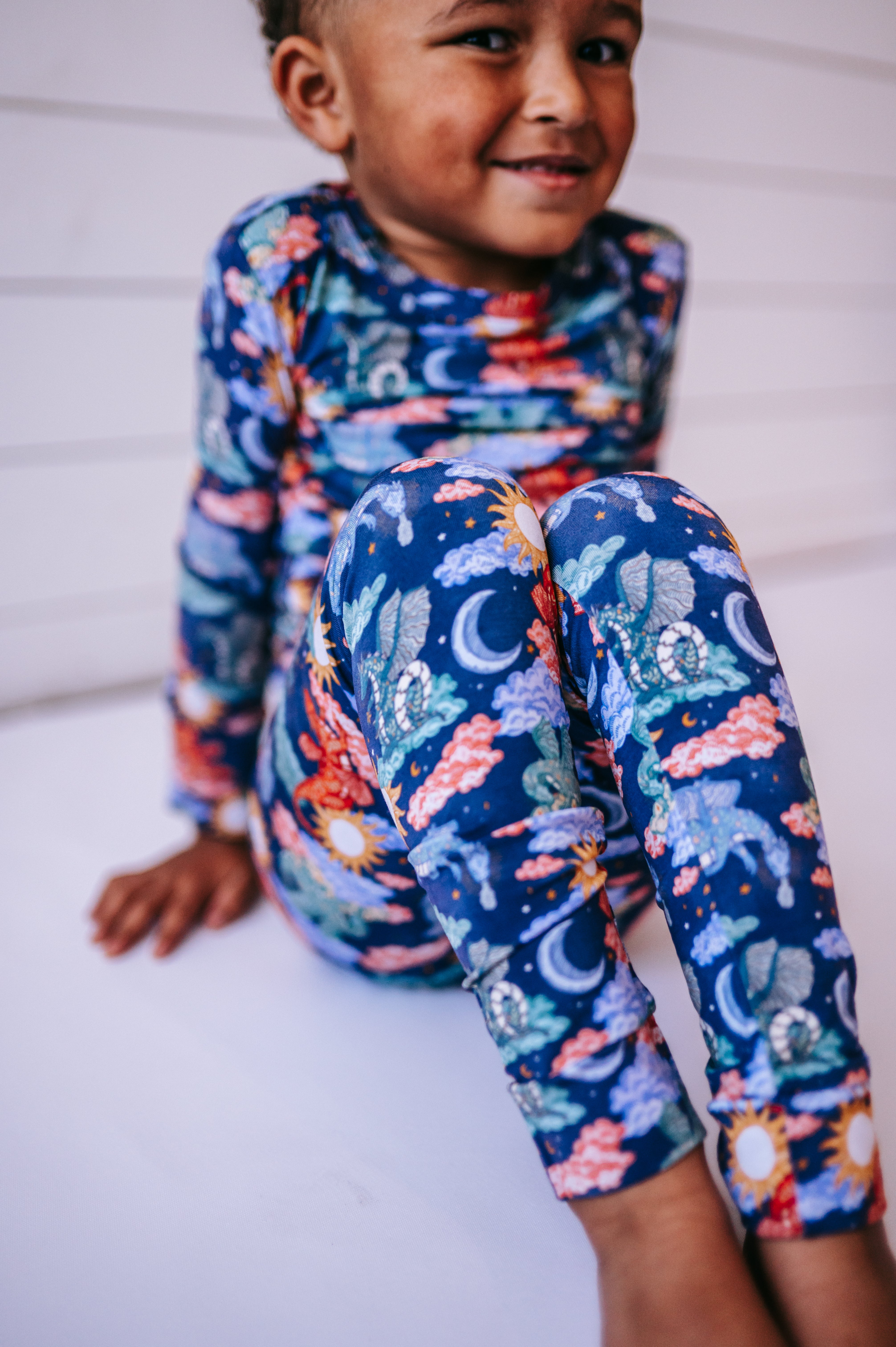 Atlas - (Snug Set Stretch)