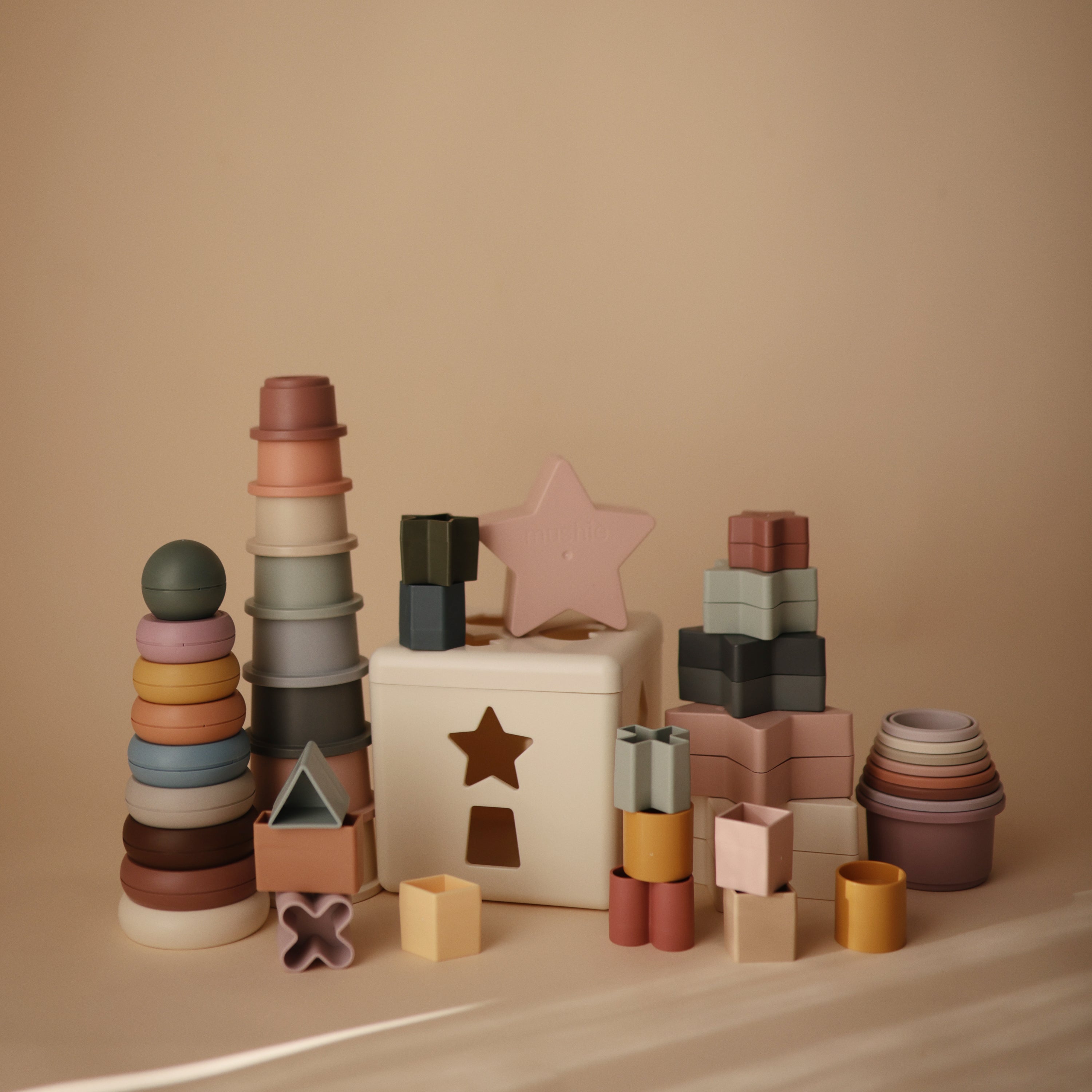 Nesting Stars Toy {Drop Ship}