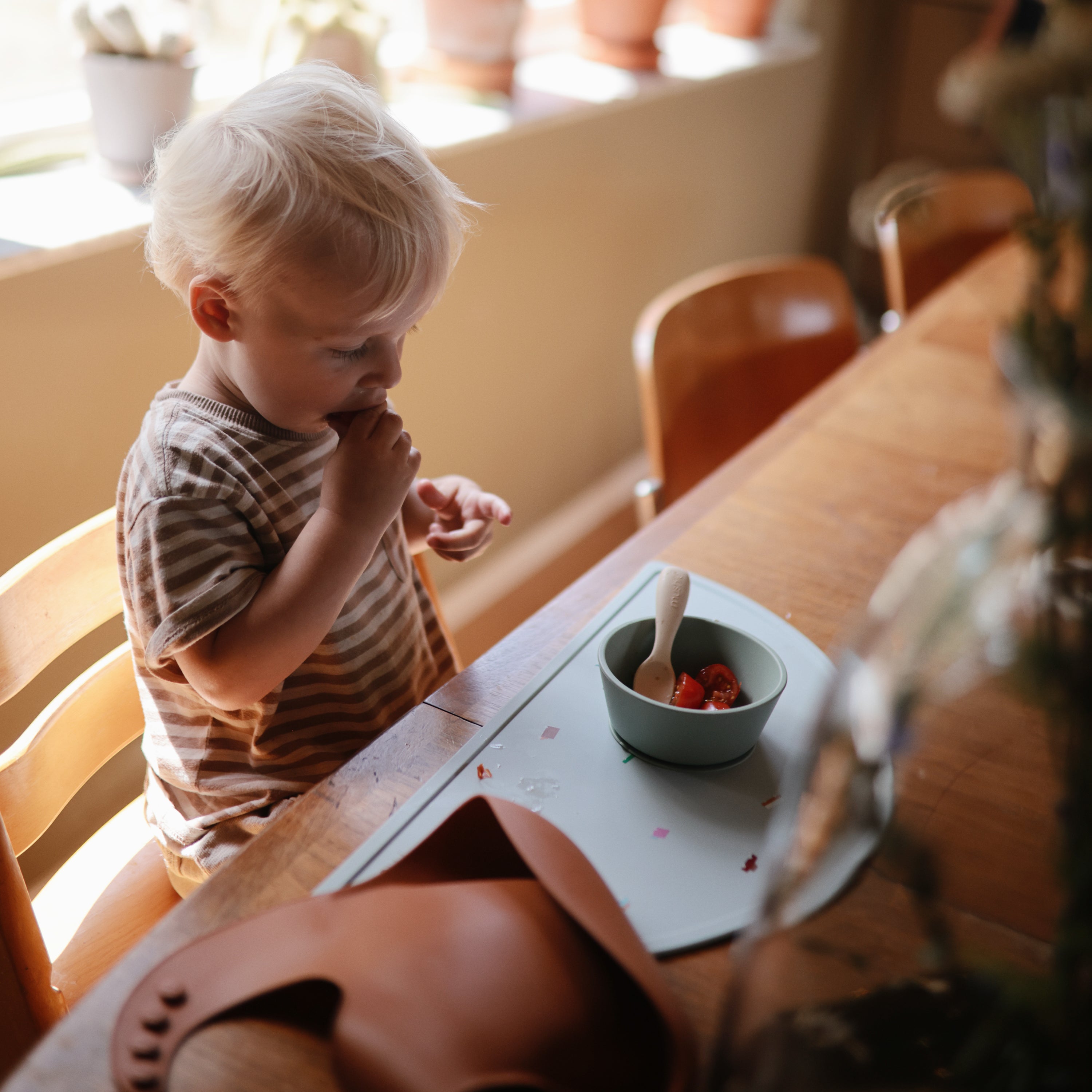 Silicone Toddler Starter Spoons {Drop Ship}
