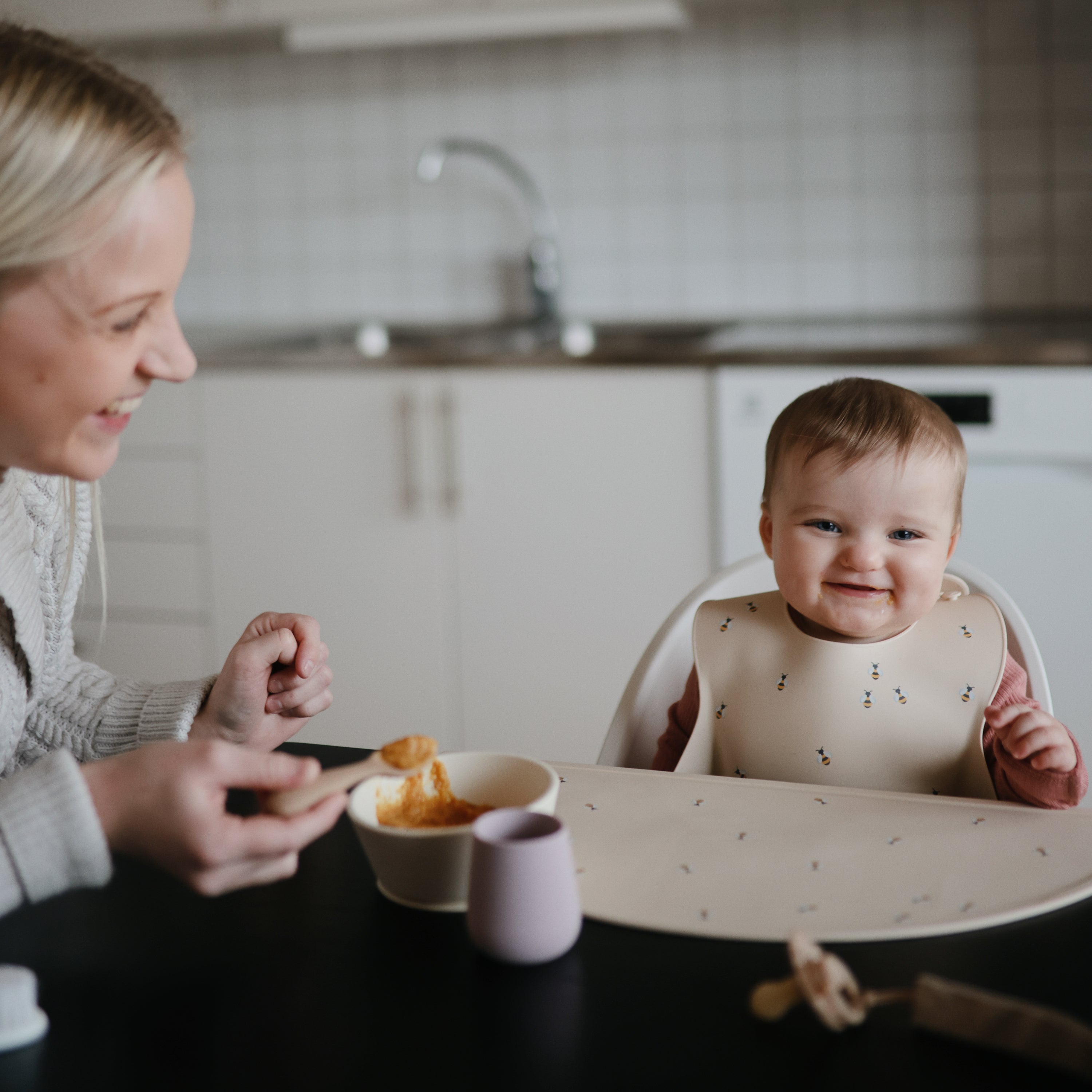 Silicone Baby Bib {Drop Ship}