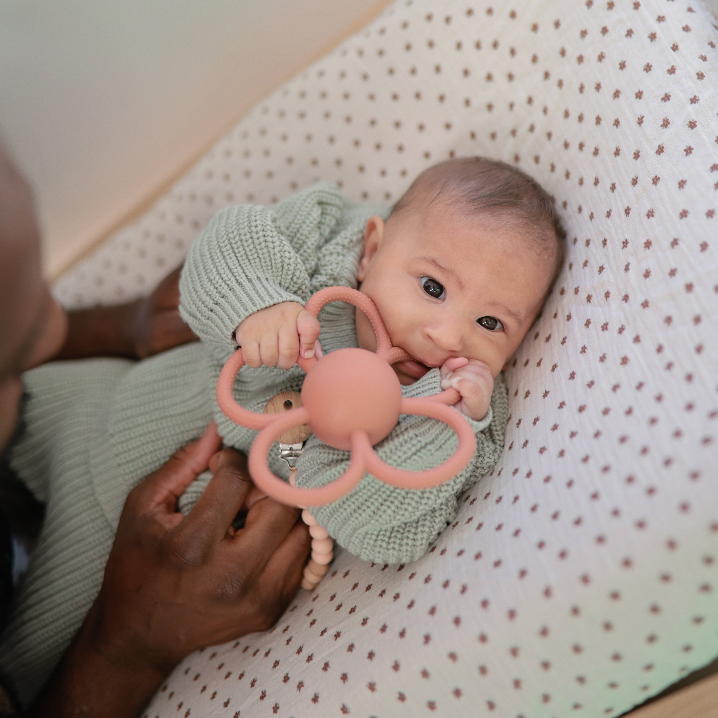 Daisy Rattle Teether {Drop Ship}