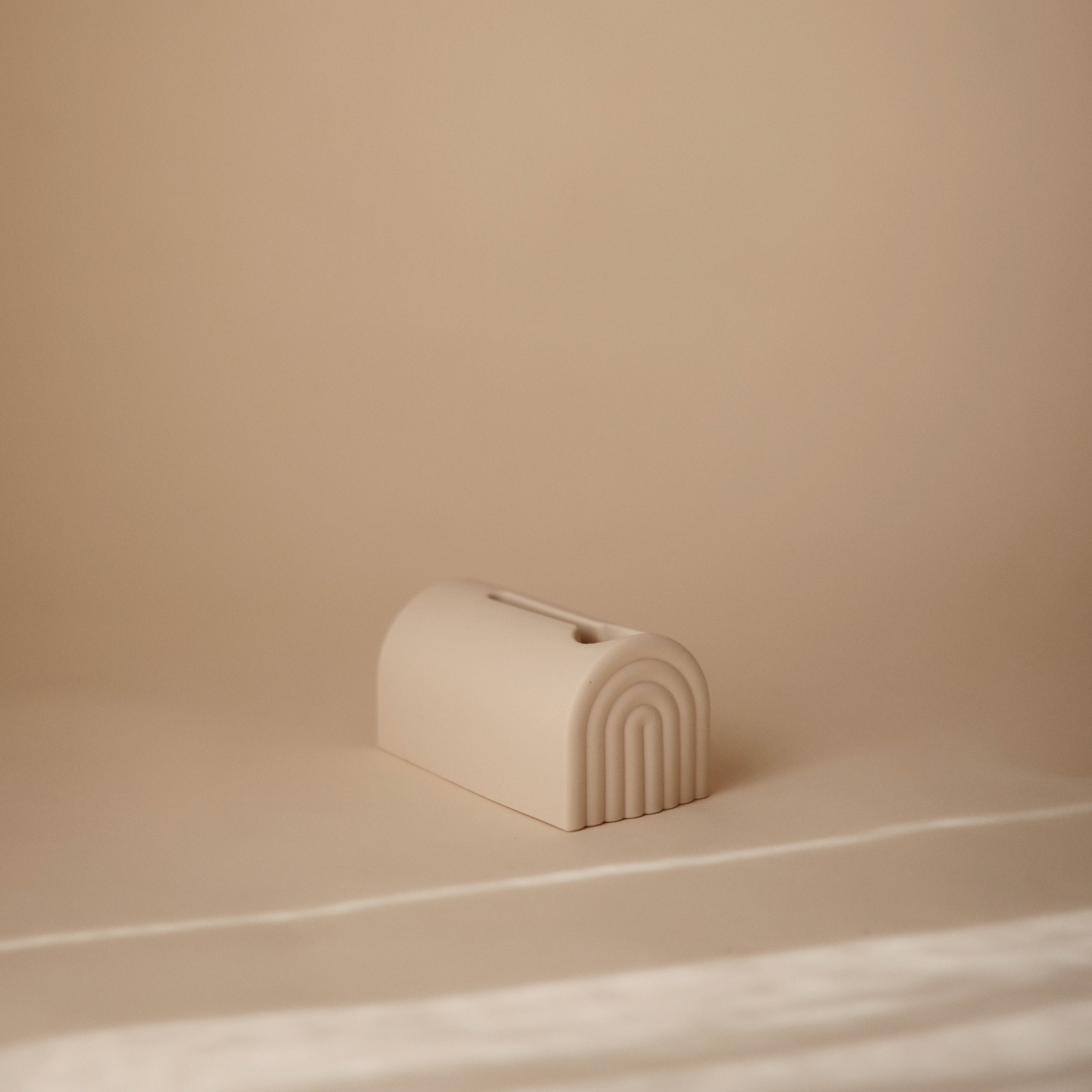Spout Cover {Drop Ship}