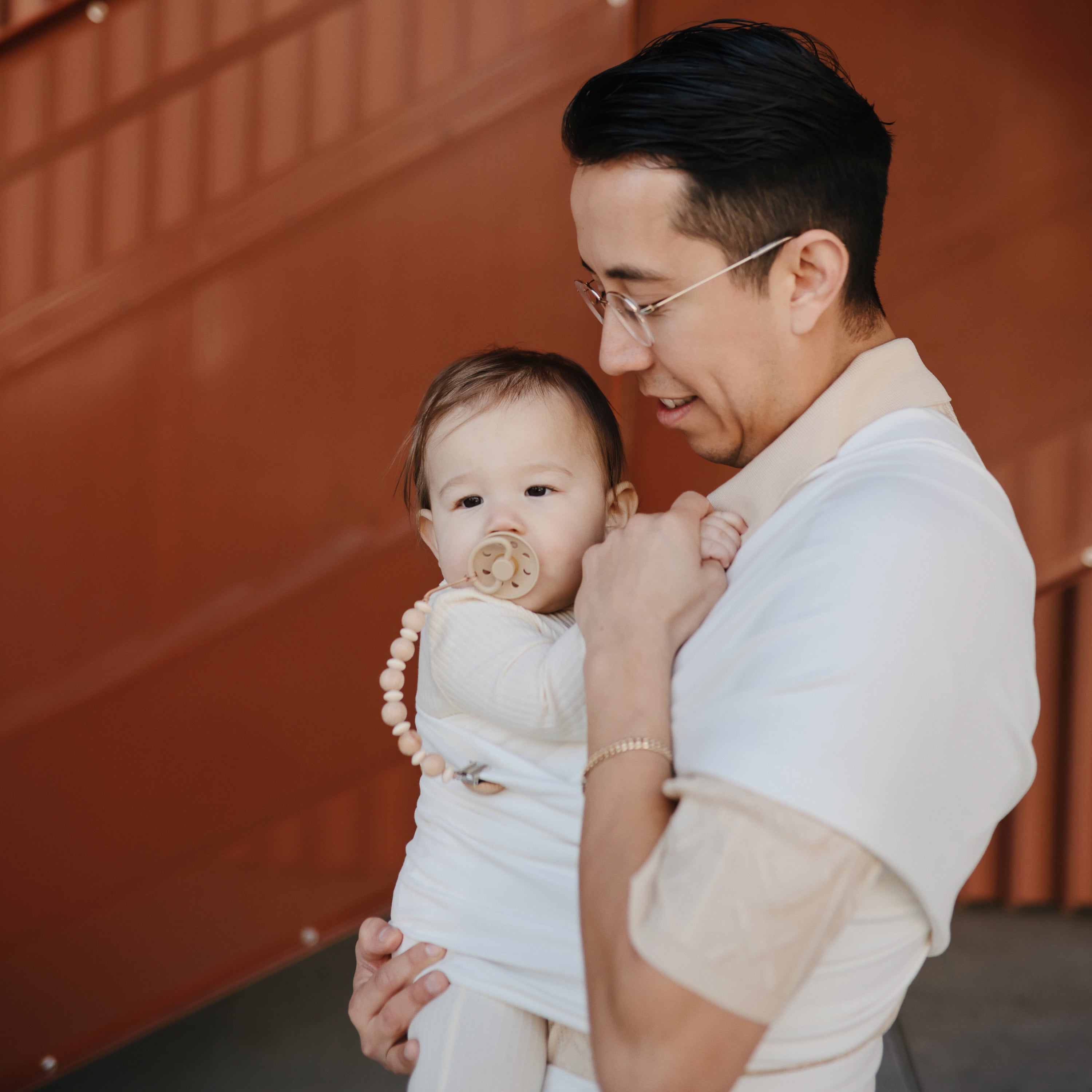 Silicone Pacifier Clip | Luna {Drop Ship}