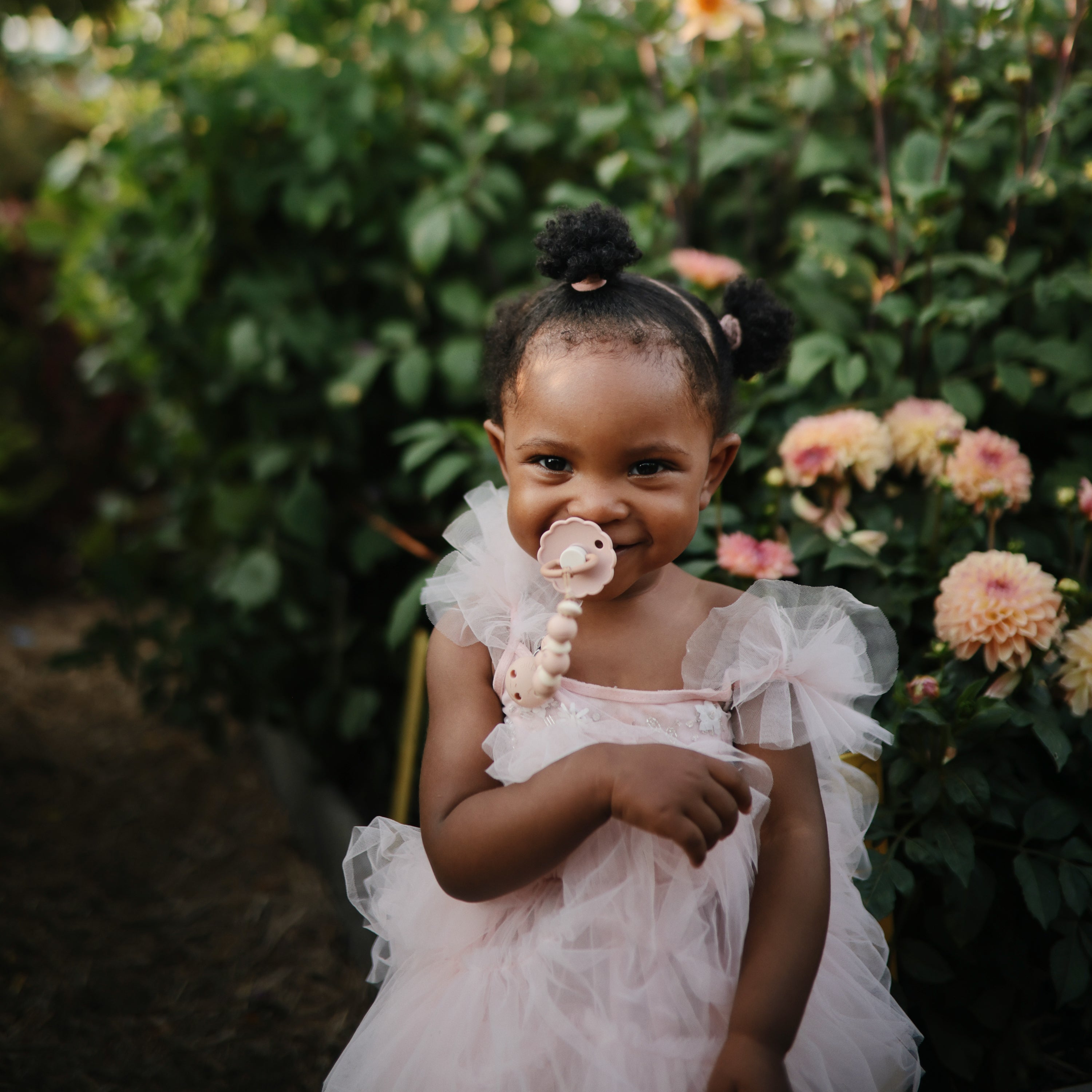 FRIGG Daisy Silicone Pacifier 2-Pack {Drop Ship}