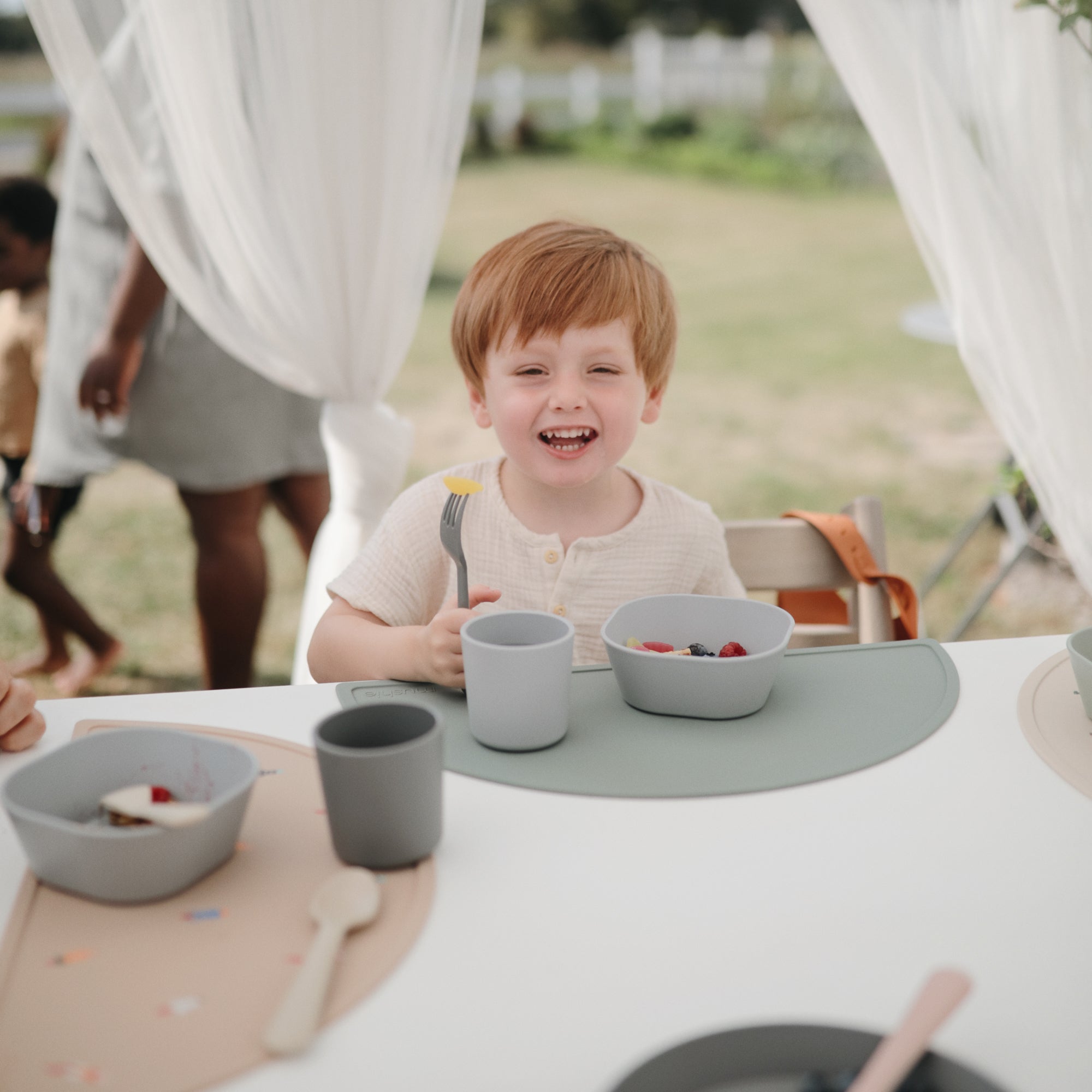 Dinnerware Cups {Drop Ship}