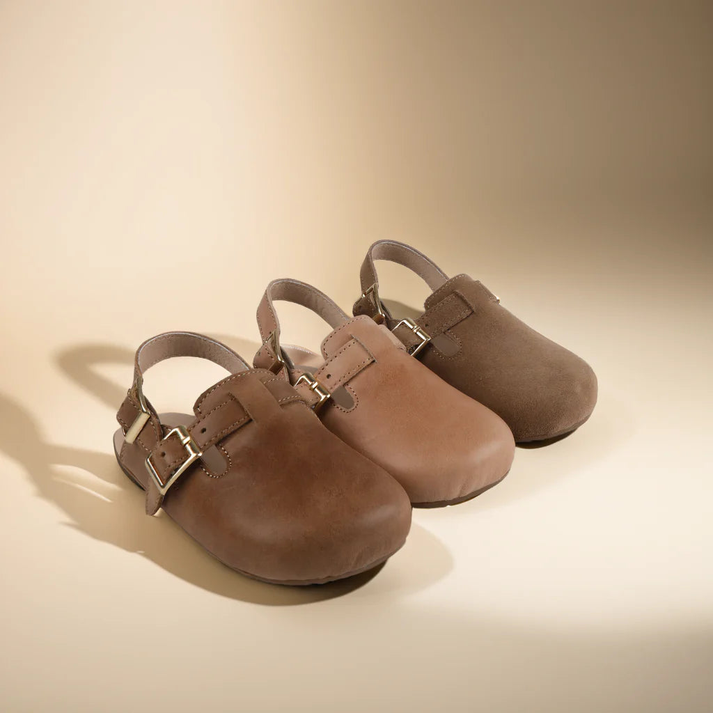 The Beck Sandal {DROP SHIP}