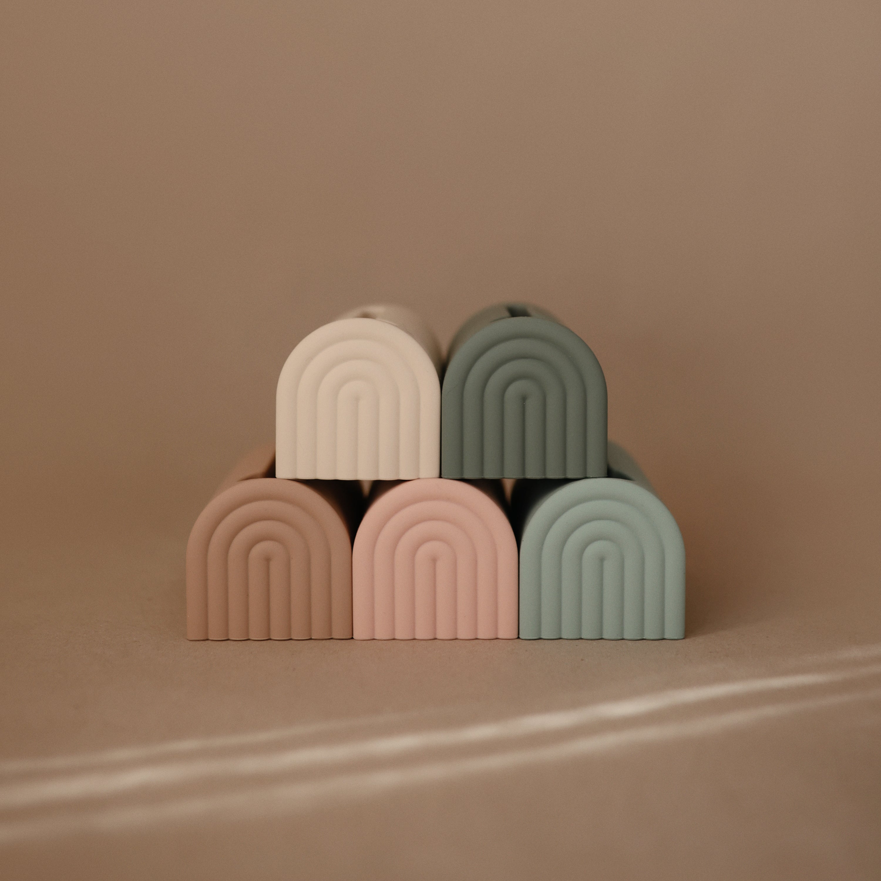 Spout Cover {Drop Ship}