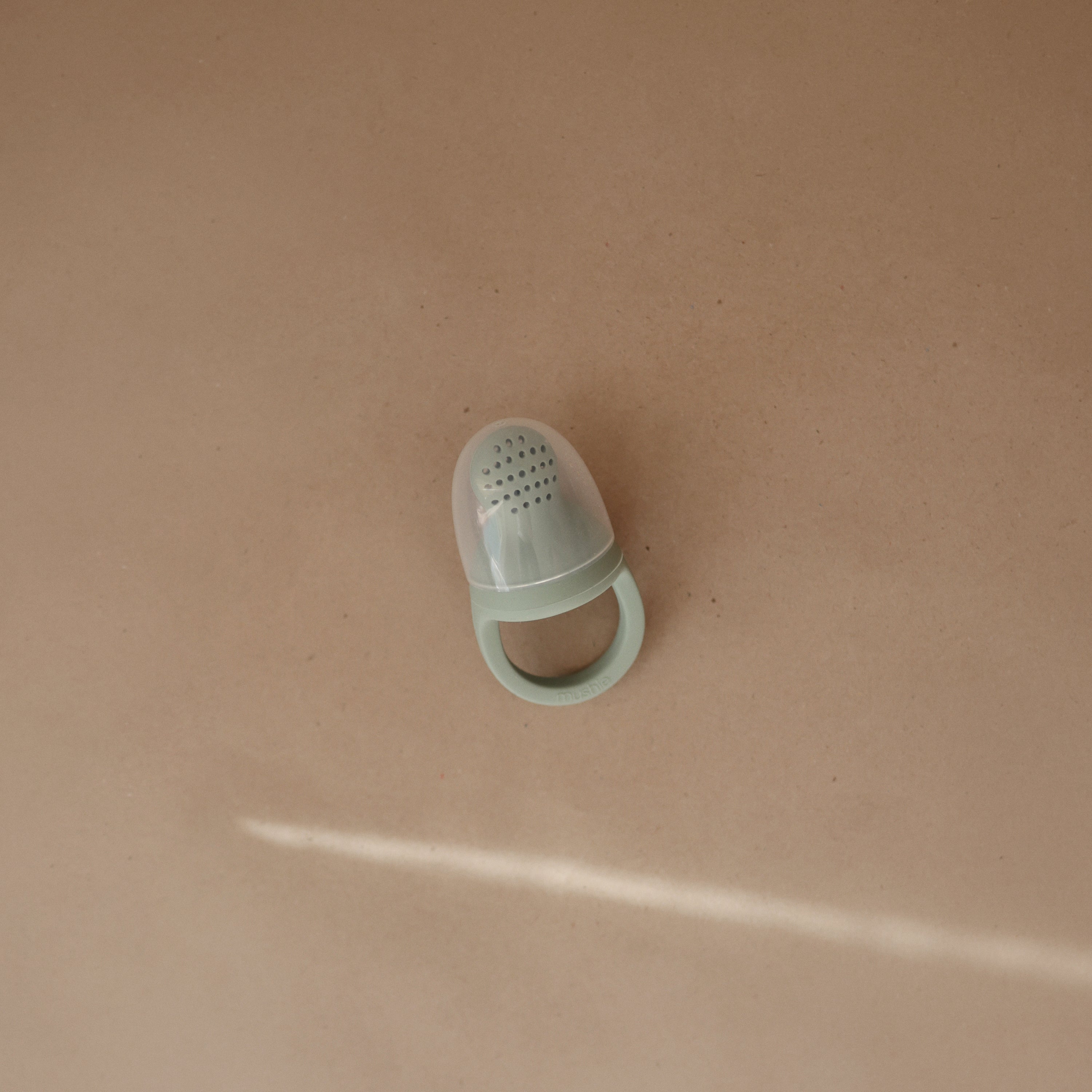 Silicone Fresh Food Feeder {Drop Ship}