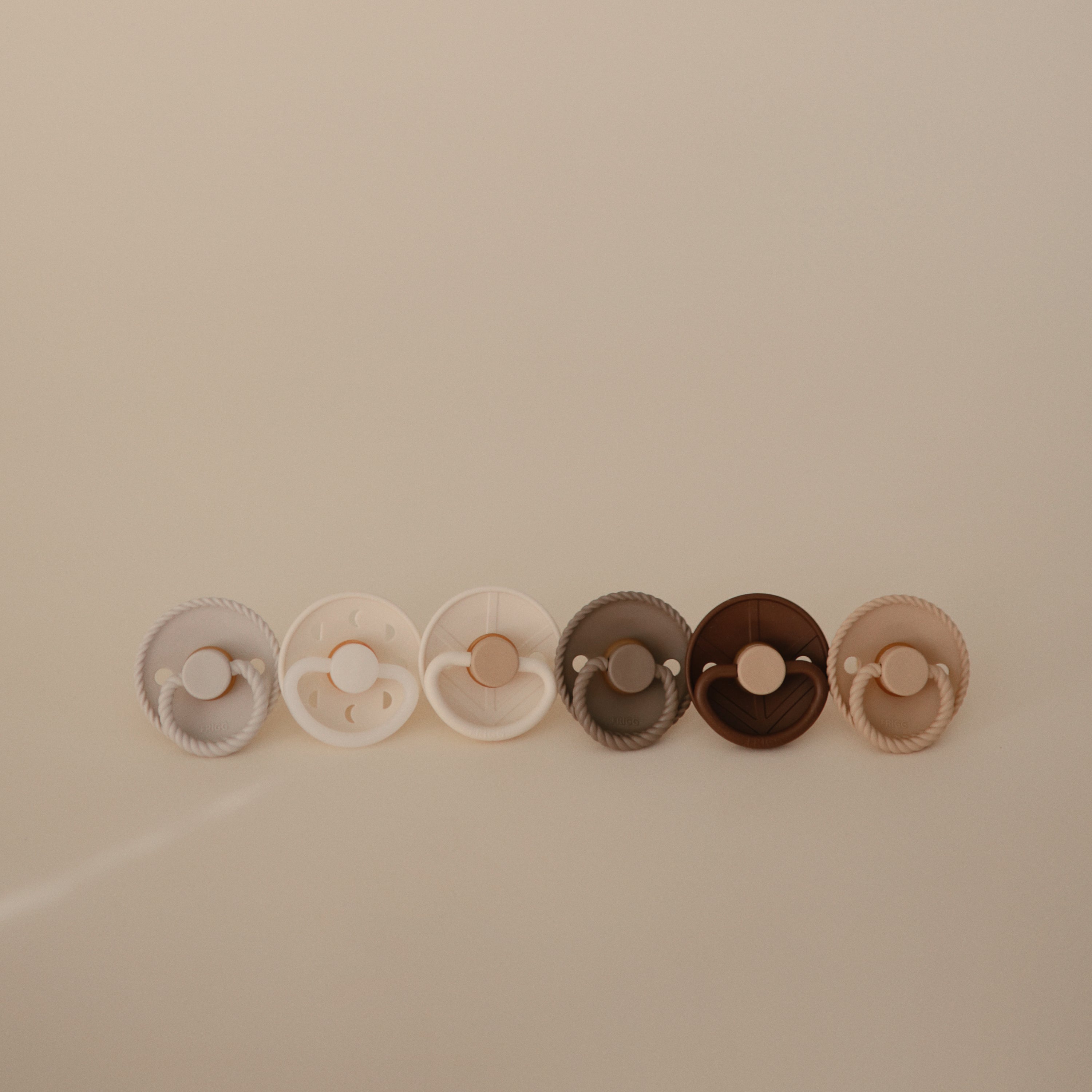 FRIGG Natural Rubber 6-Pack {Drop Ship}