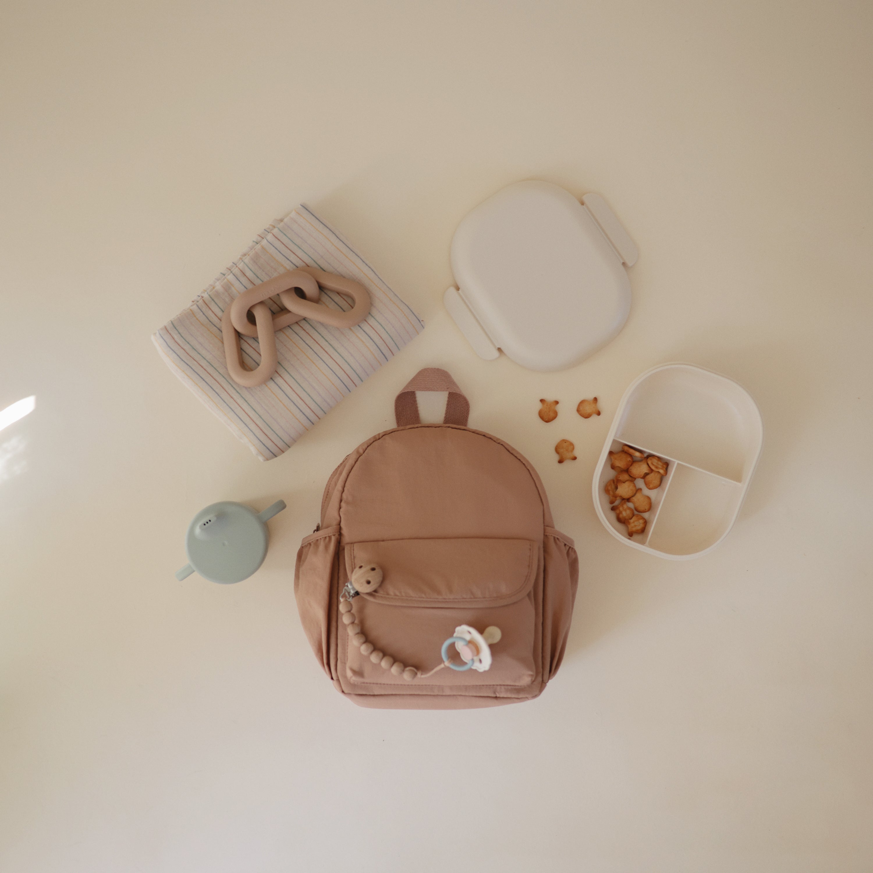 Silicone Pacifier Clip | Hera {Drop Ship}