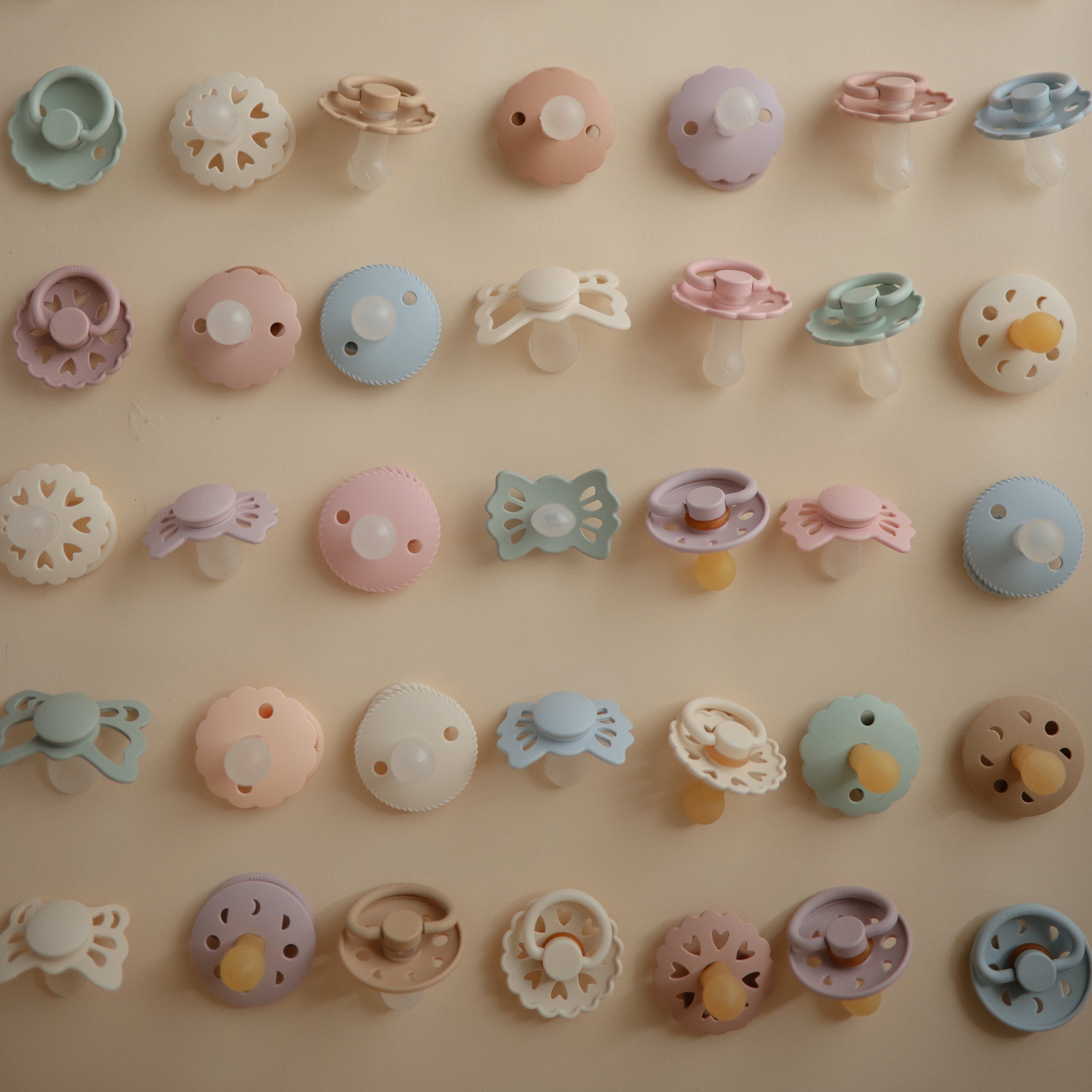 FRIGG Andersen Fairytale Natural Rubber Pacifier 2-Pack {Drop Ship}