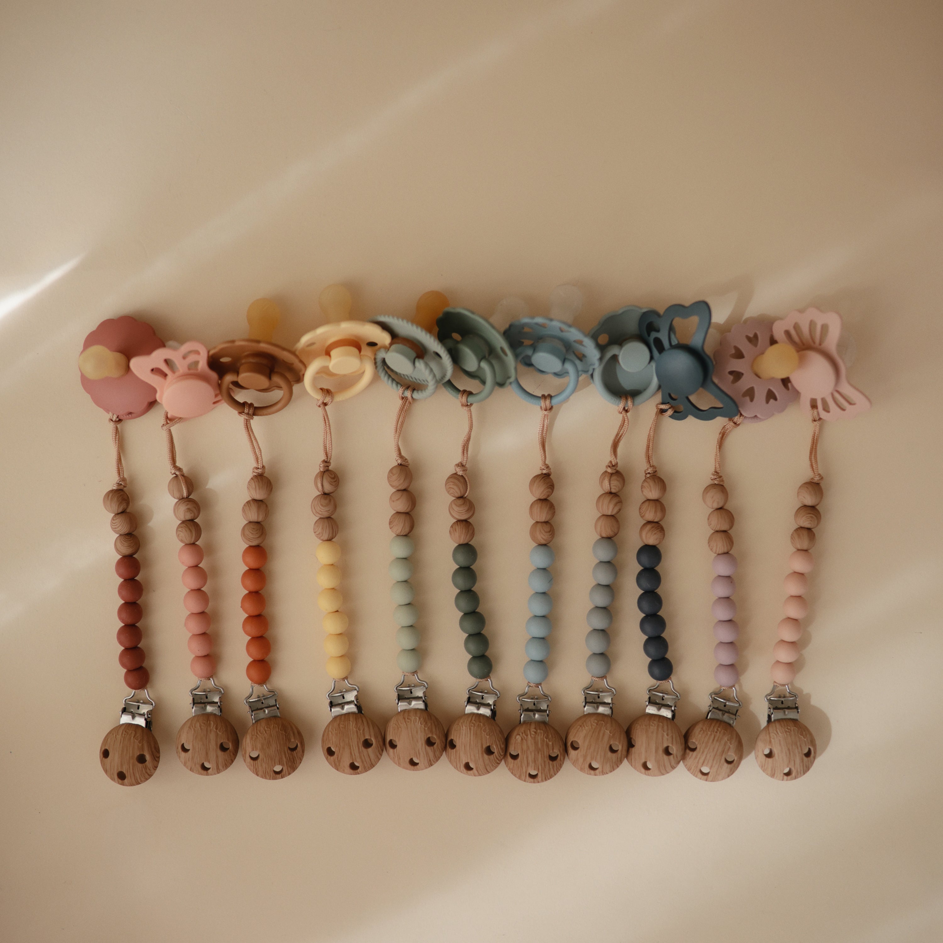 FRIGG Andersen Fairytale Natural Rubber Pacifier 2-Pack {Drop Ship}