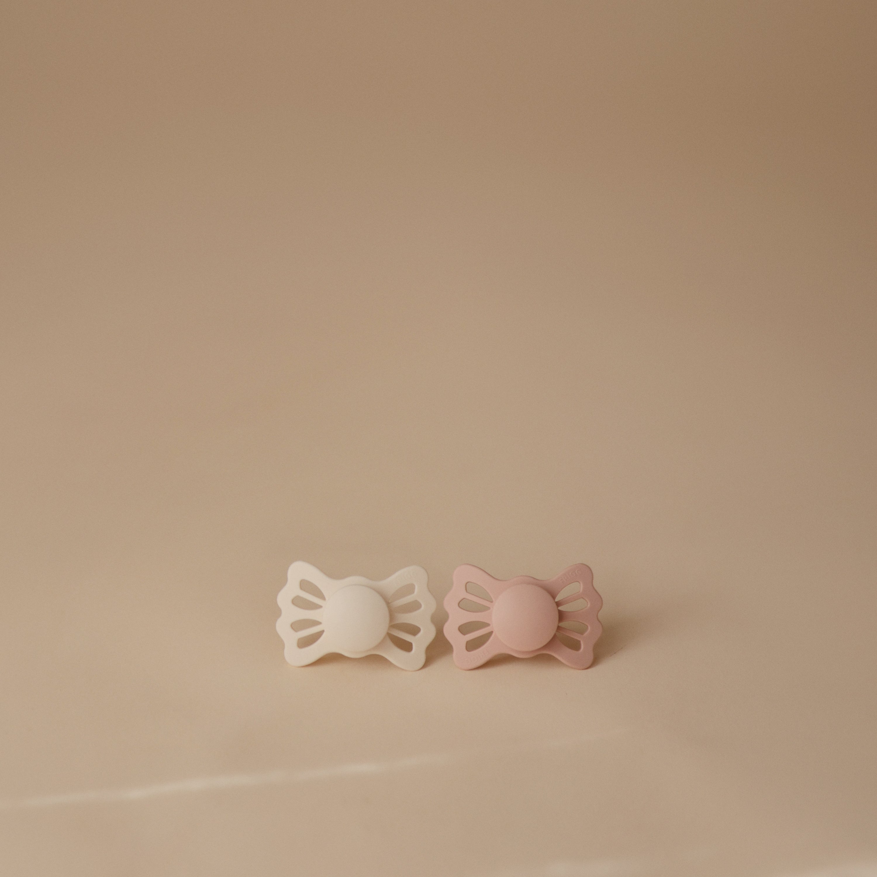 FRIGG Lucky Symmetrical Silicone Pacifier 2-Pack (6-18 Months) {Drop Ship}