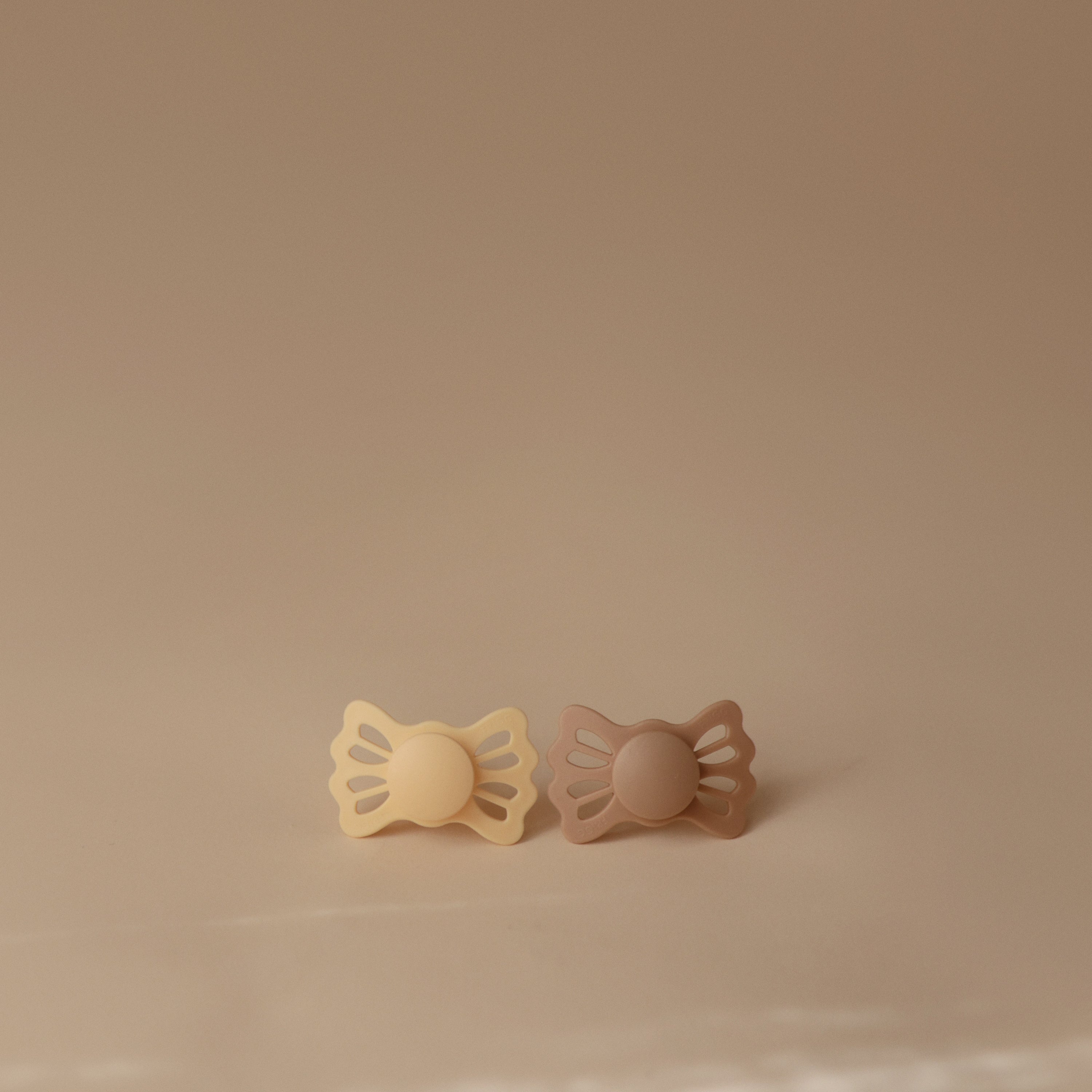 FRIGG Lucky Symmetrical Silicone Pacifier 2-Pack (6-18 Months) {Drop Ship}