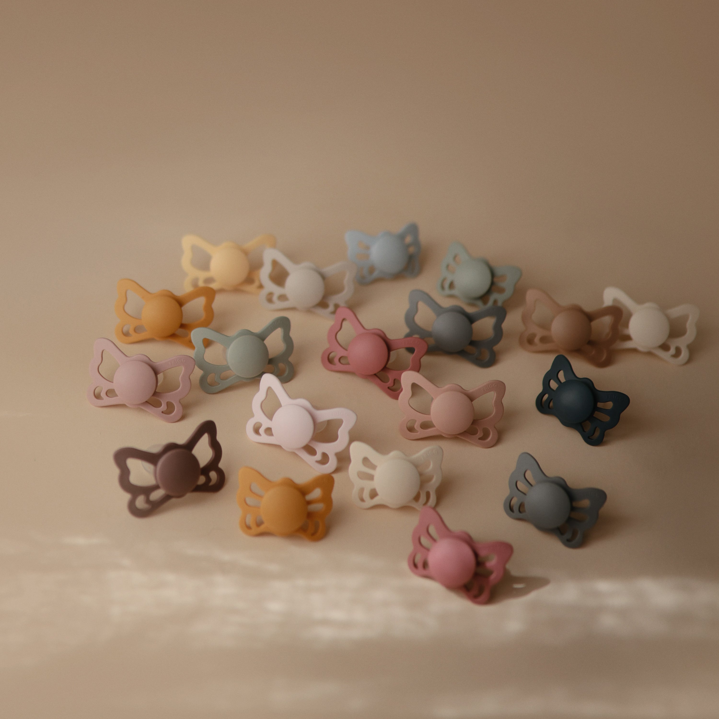FRIGG Butterfly Anatomical Silicone Pacifier 2-Pack (0-6 Months) {Drop Ship}