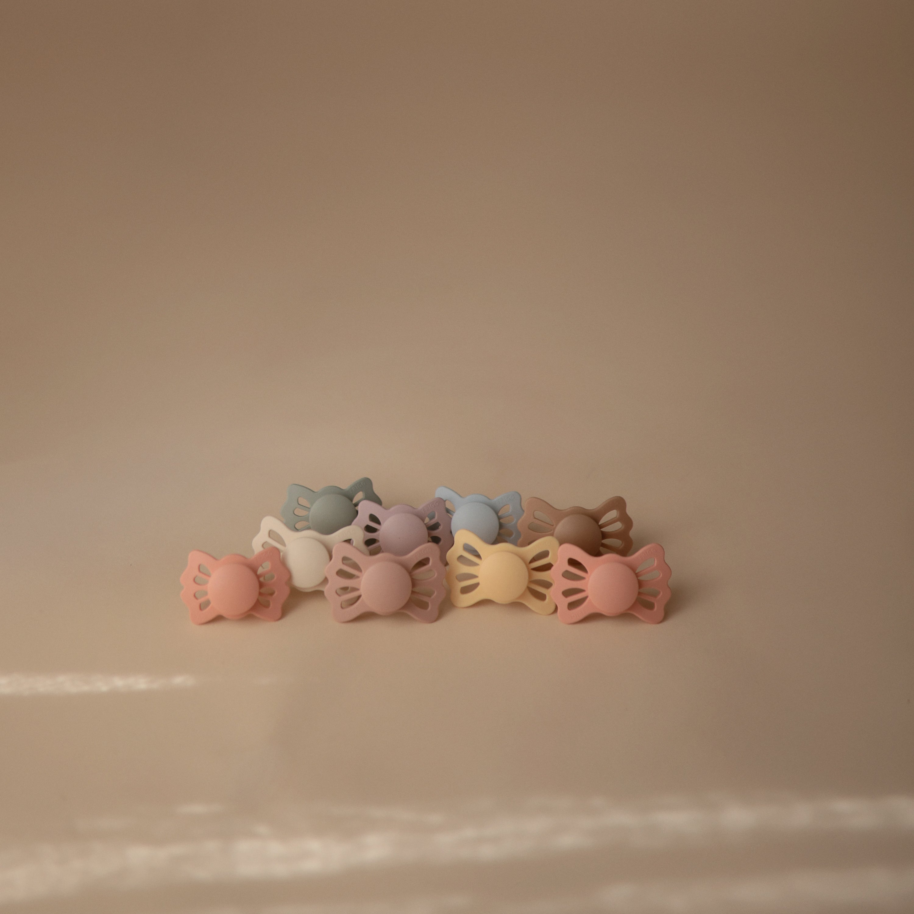 FRIGG Lucky Symmetrical Silicone Pacifier 2-Pack (6-18 Months) {Drop Ship}