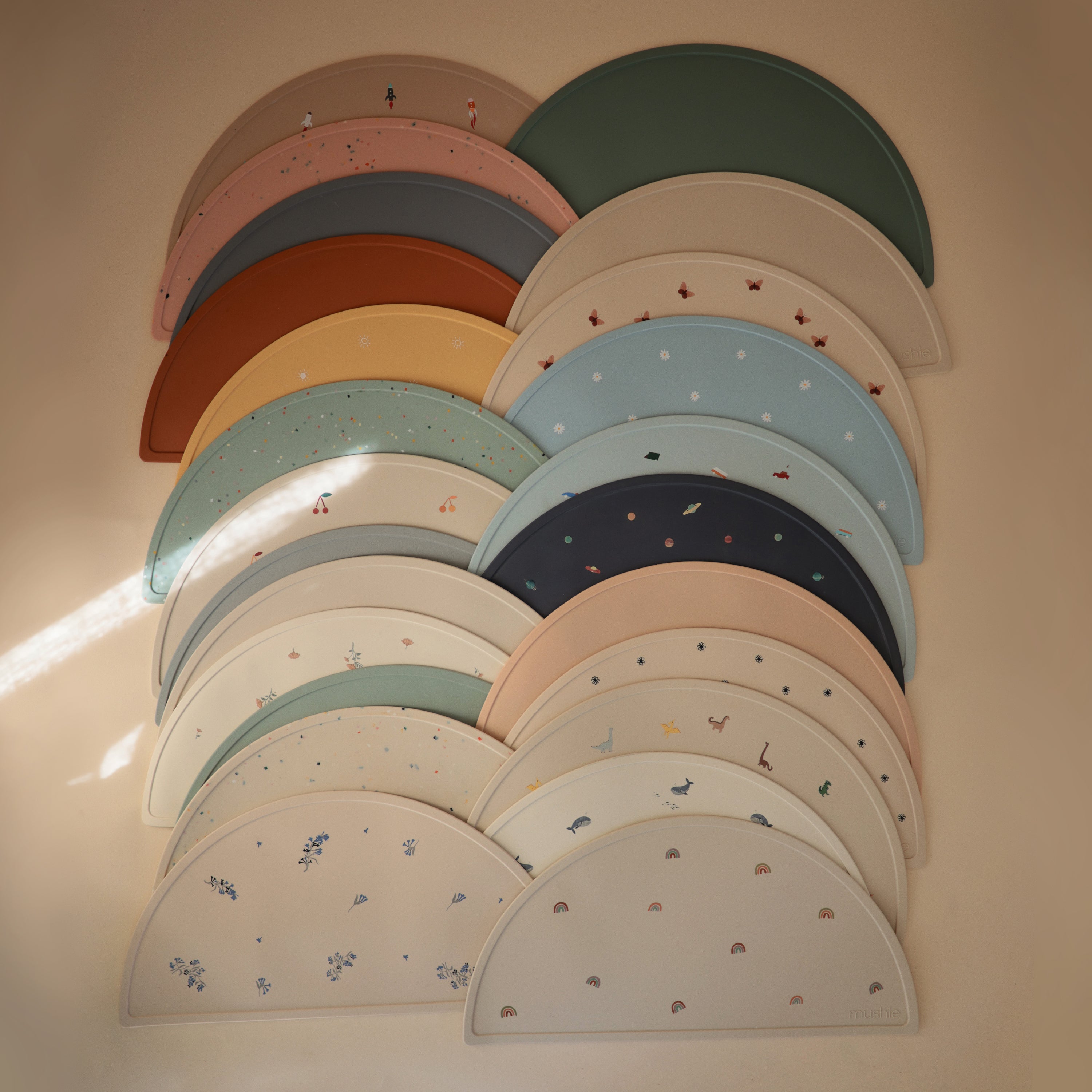 Silicone Placemat {Drop Ship}