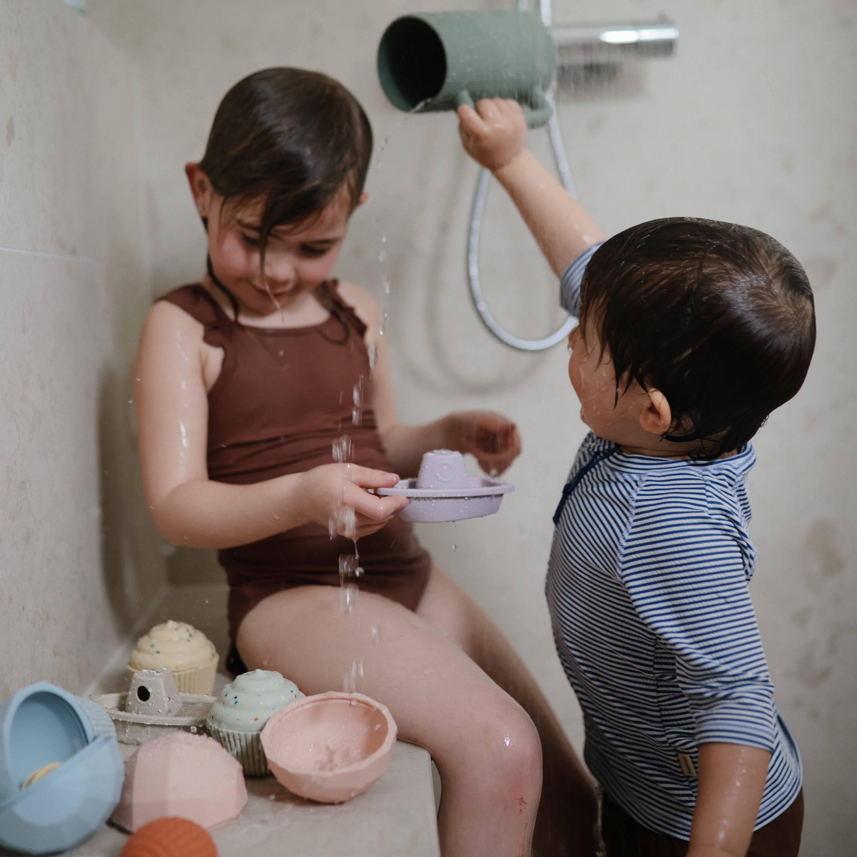 Bath Rinse Cup {Drop Ship}