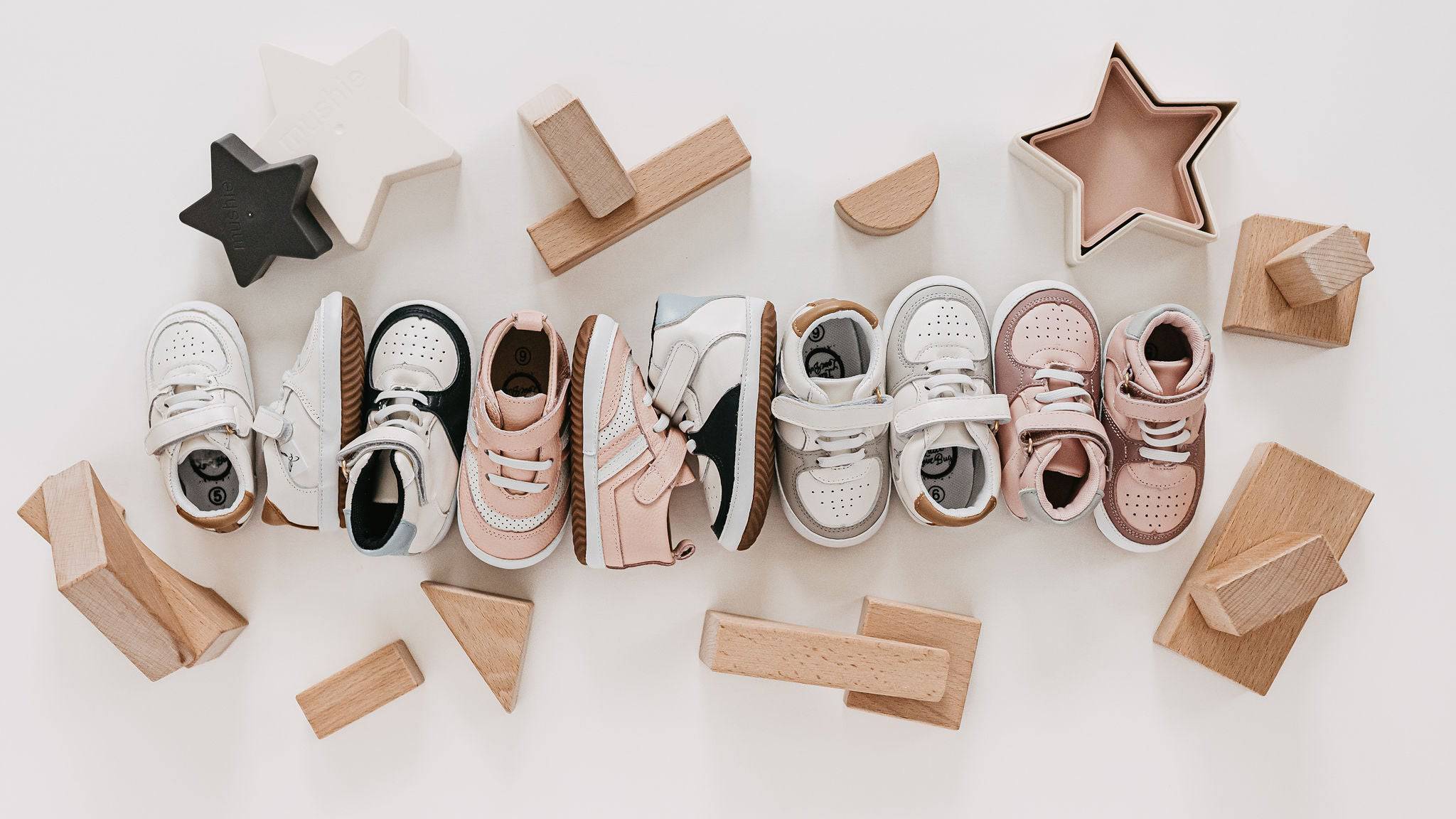The Henry Low Top {DROP SHIP}