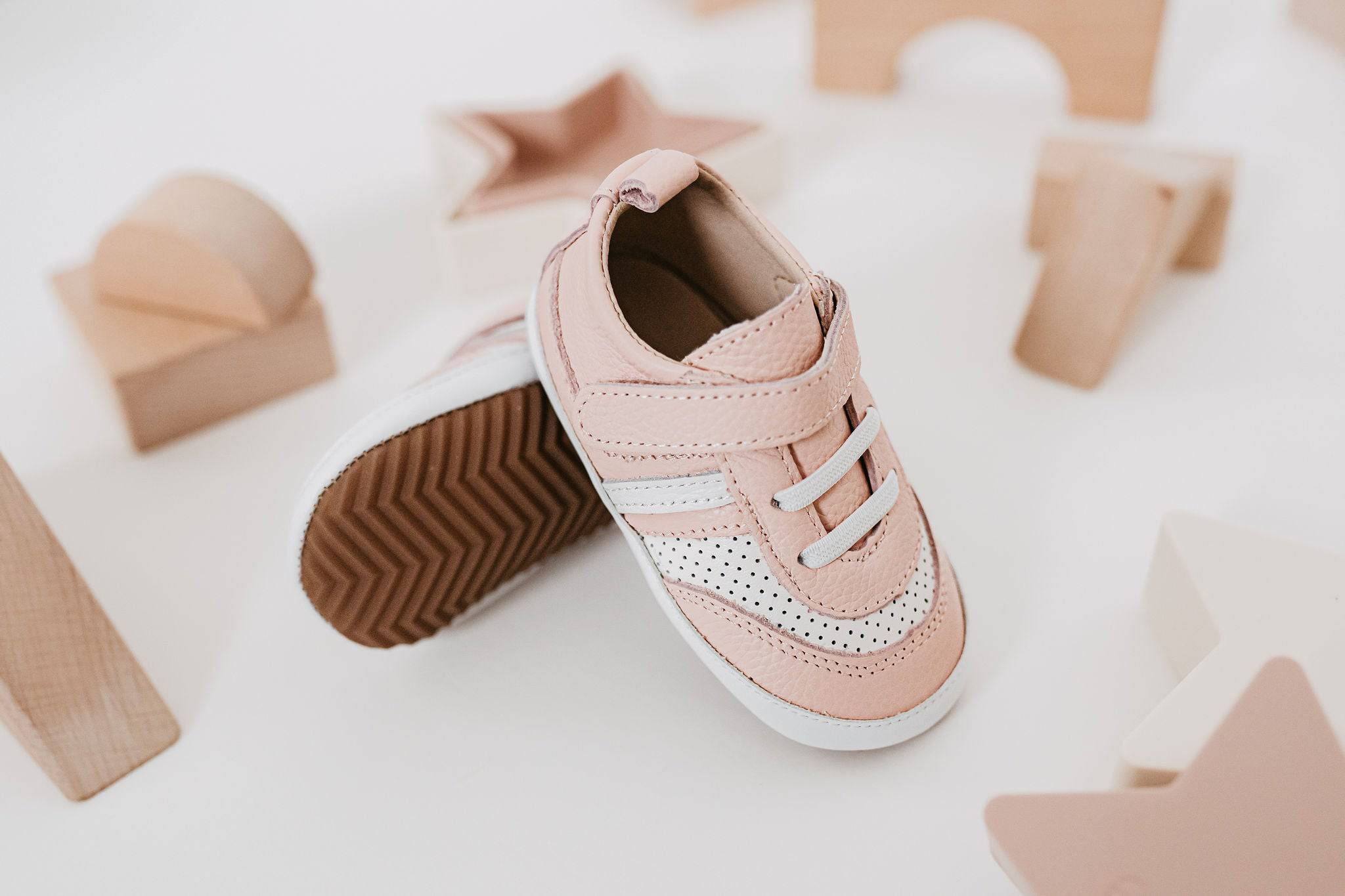 The Henry Low Top {DROP SHIP}