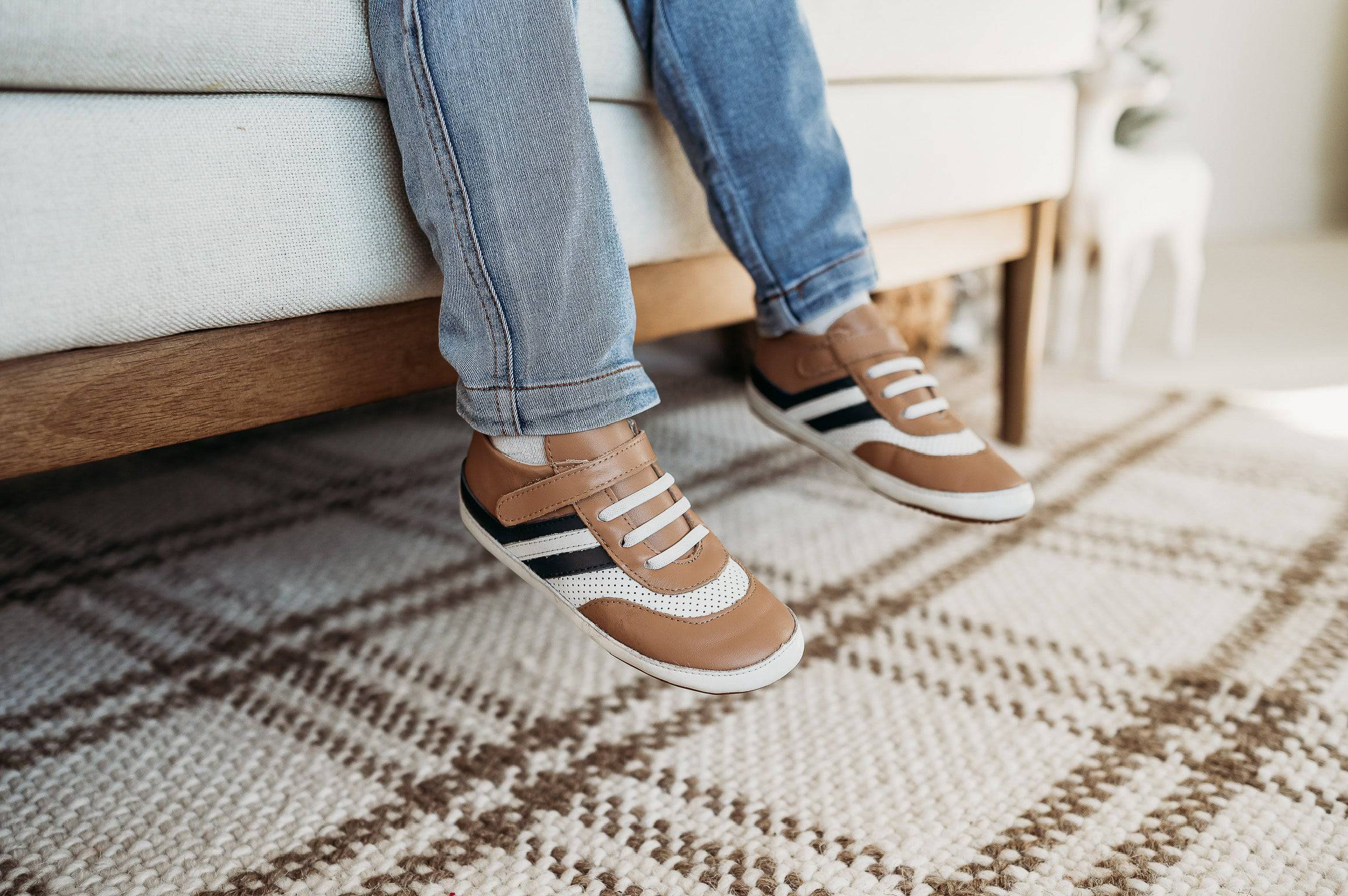 The Henry Low Top {DROP SHIP}