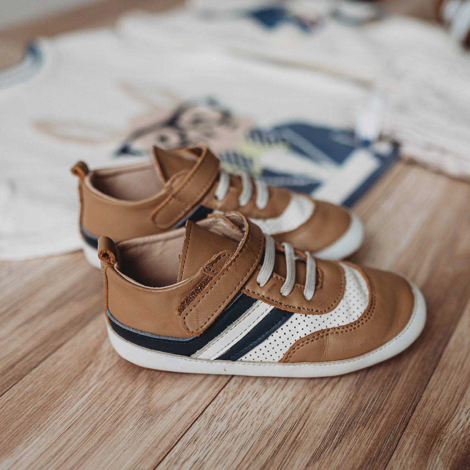The Henry Low Top {DROP SHIP}