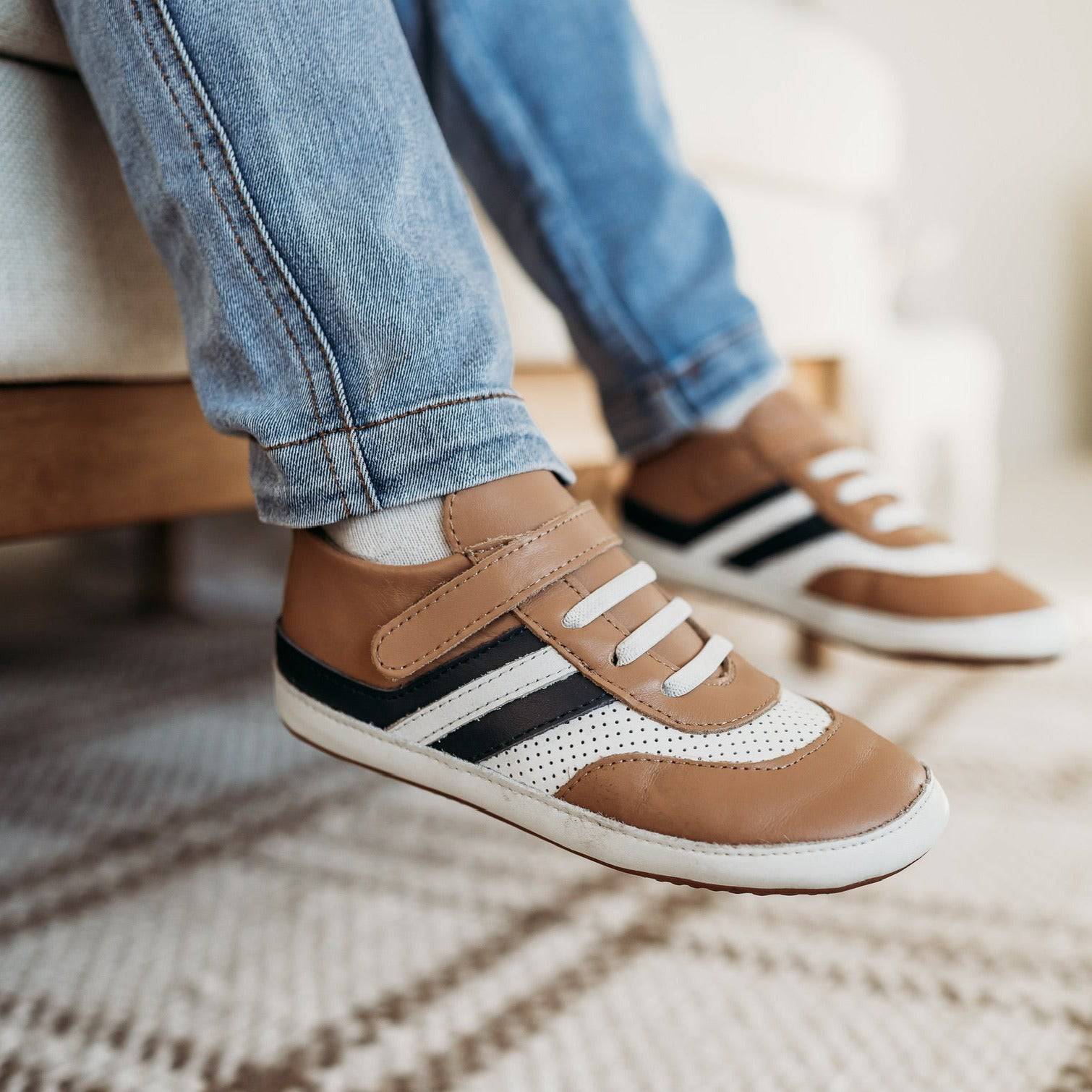 The Henry Low Top {DROP SHIP}